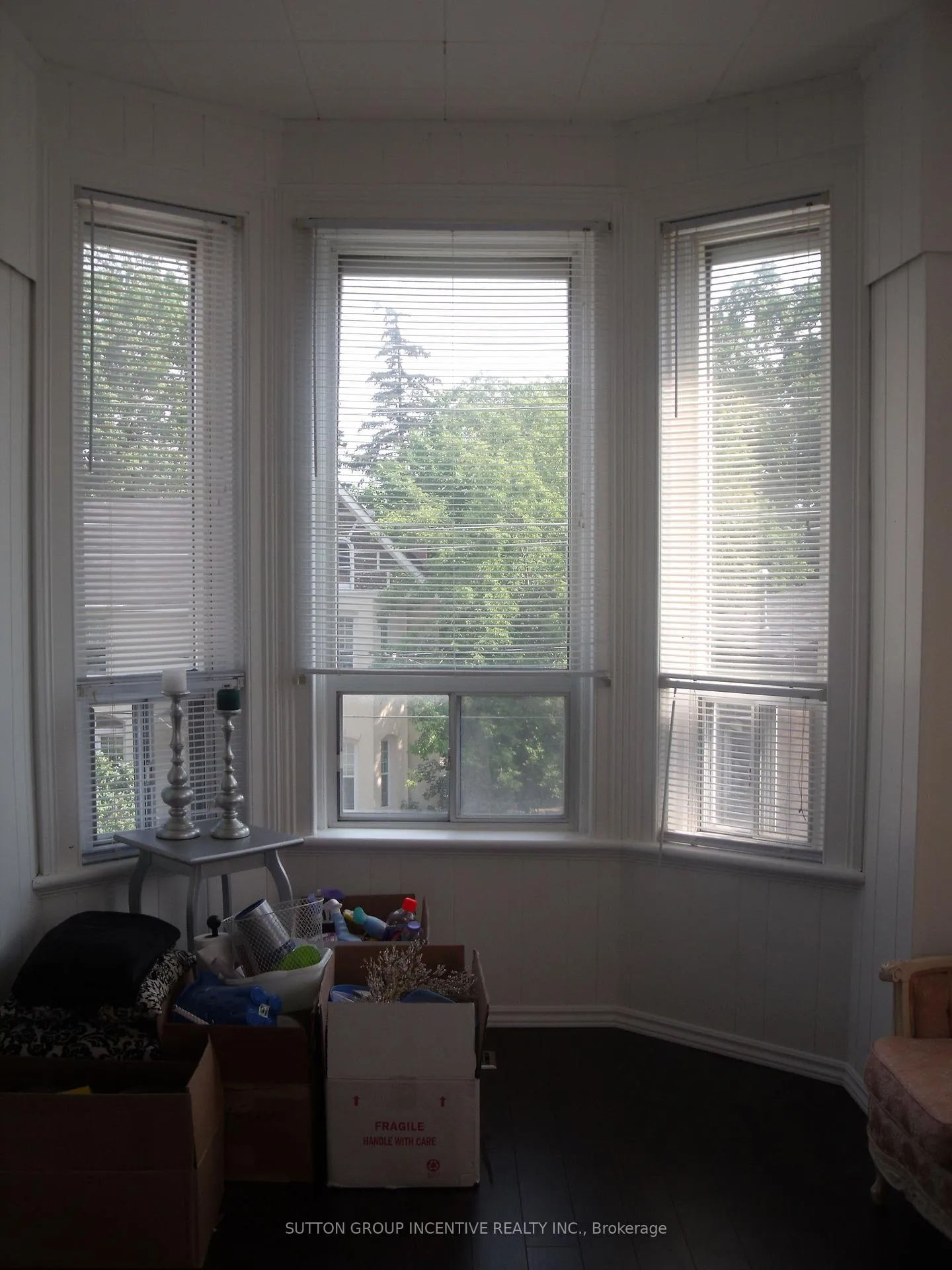 Photo 9 of 166 Collier Street, Barrie, Codrington — HOMEH