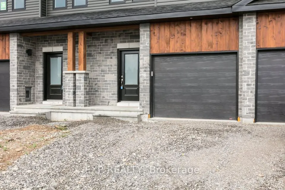 Photo 2 of 106 Dowdall Circle, Carleton Place — HOMEH