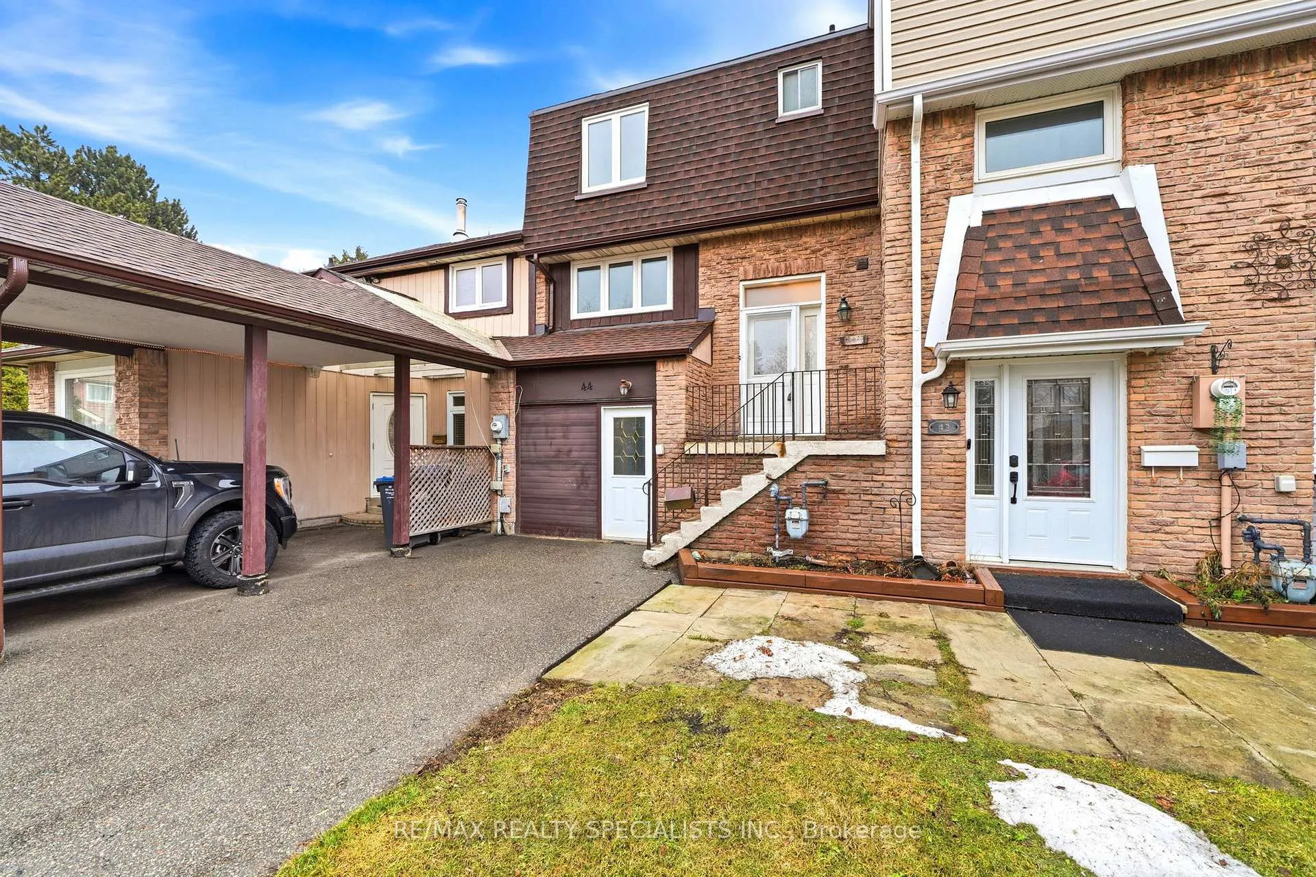 Photo 1 of 44 Fanshawe Drive, Brampton, Heart Lake West — HOMEH
