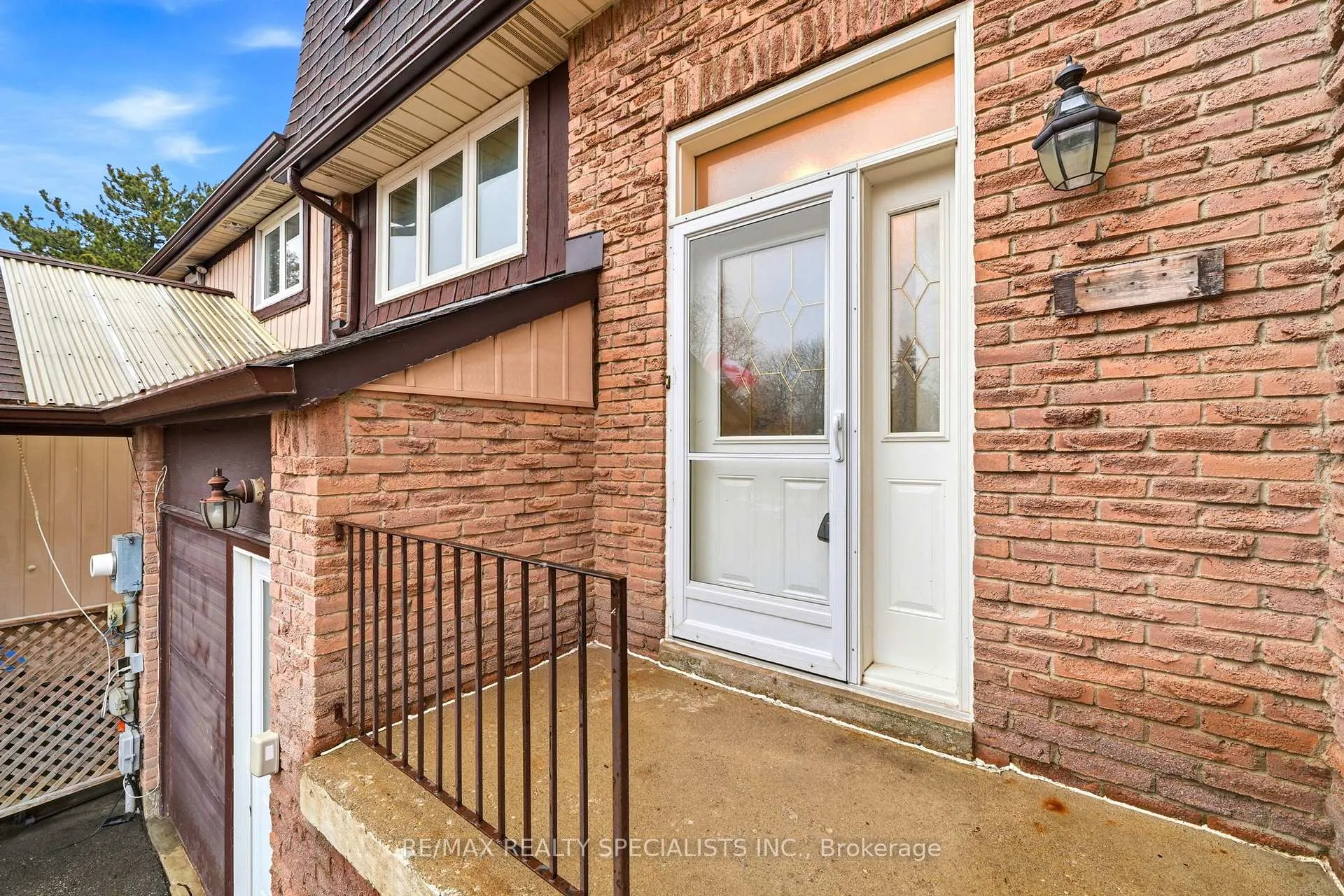 Photo 34 of 44 Fanshawe Drive, Brampton, Heart Lake West — HOMEH