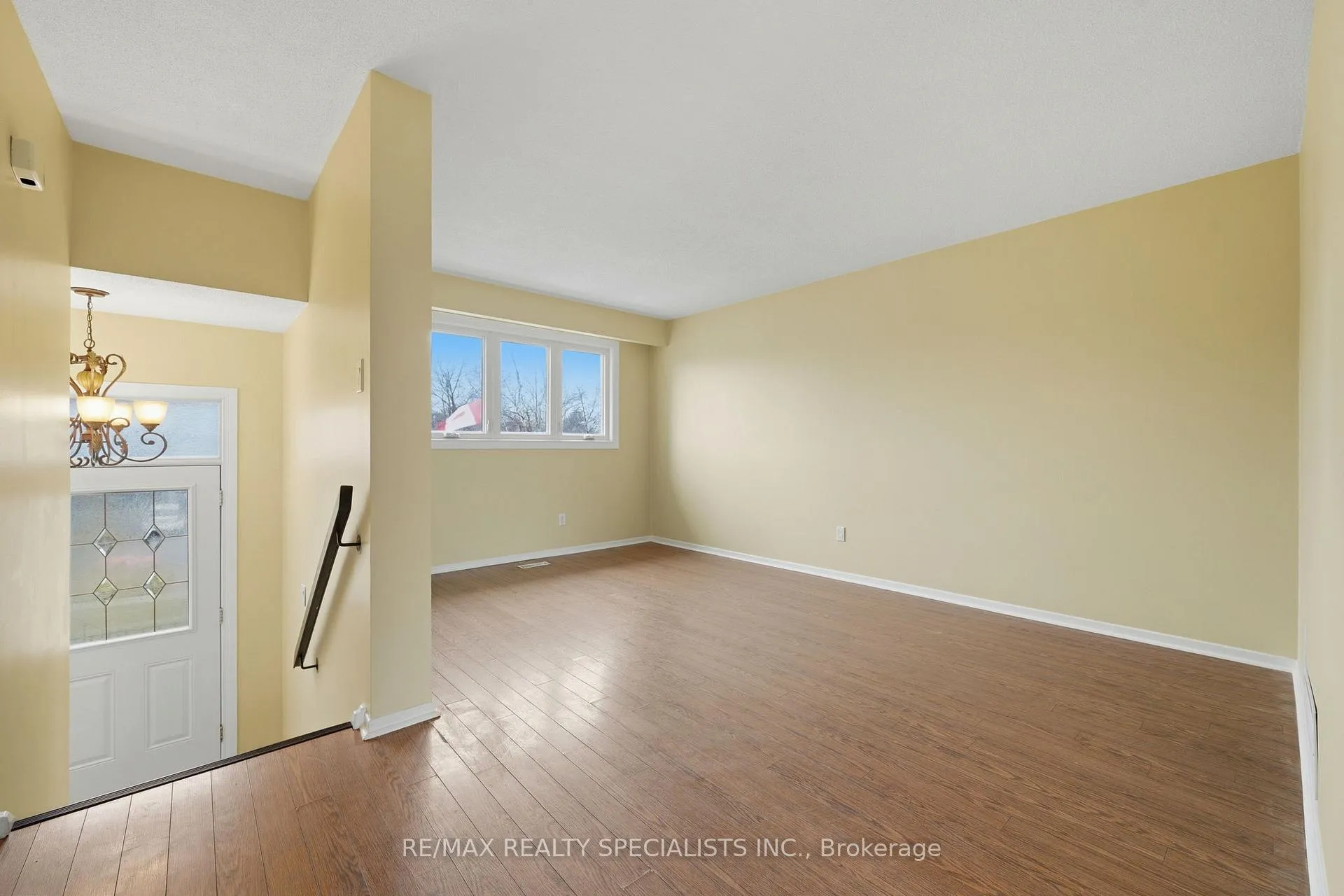 Photo 37 of 44 Fanshawe Drive, Brampton, Heart Lake West — HOMEH