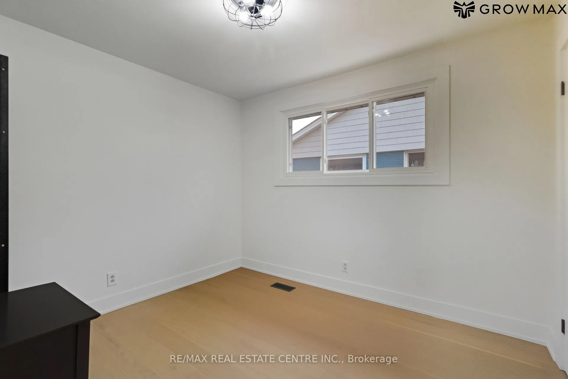 Photo 26 of 1328 Bunnell Drive, Burlington, Mountainside — HOMEH