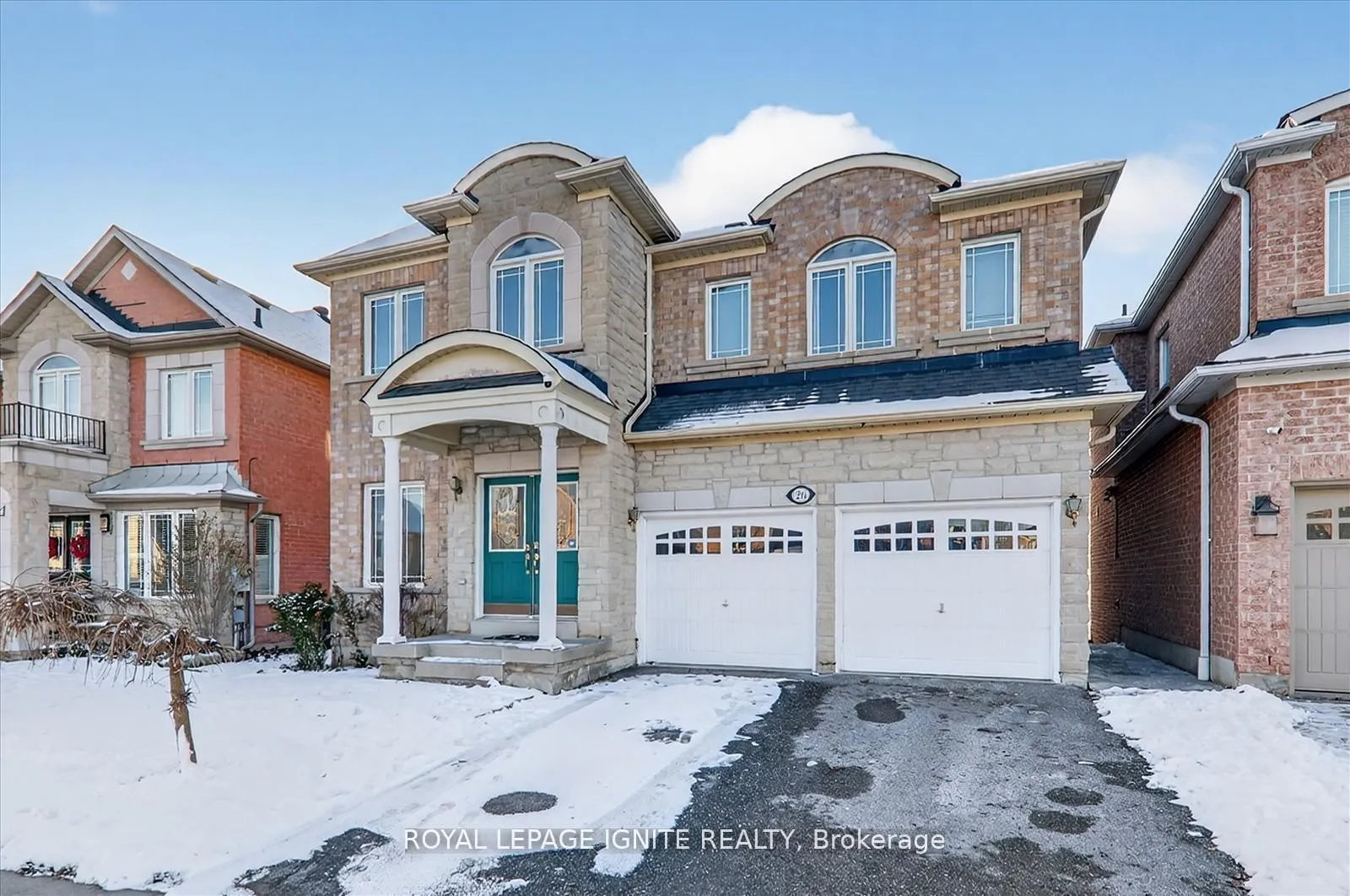 Photo 2 of Unit Main, 26 Rushworth Drive, Ajax, Northeast Ajax — HOMEH