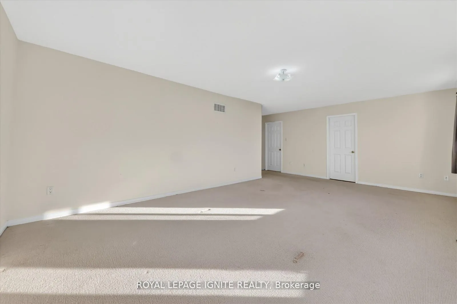 Photo 25 of Unit Main, 26 Rushworth Drive, Ajax, Northeast Ajax — HOMEH