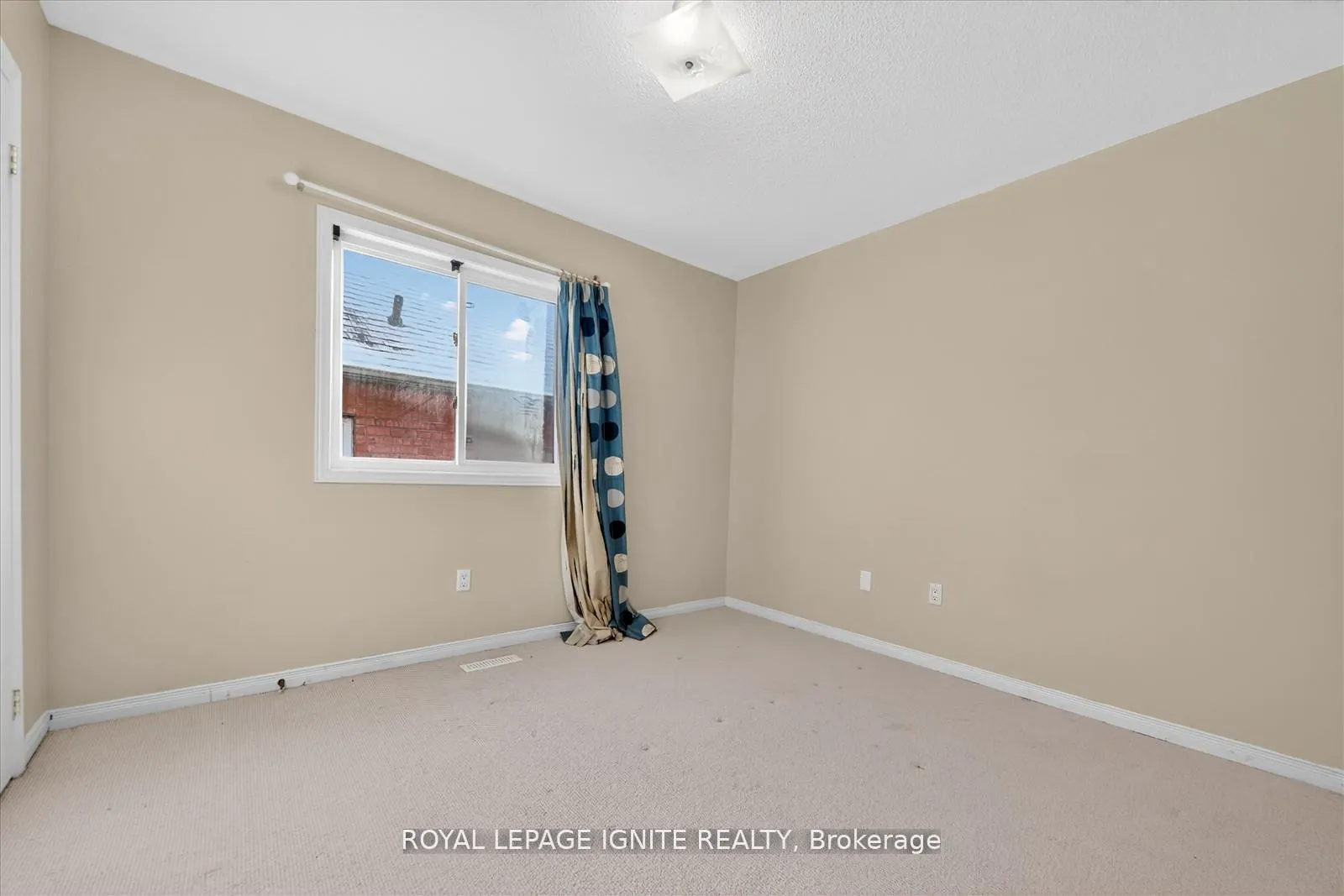 Photo 30 of Unit Main, 26 Rushworth Drive, Ajax, Northeast Ajax — HOMEH