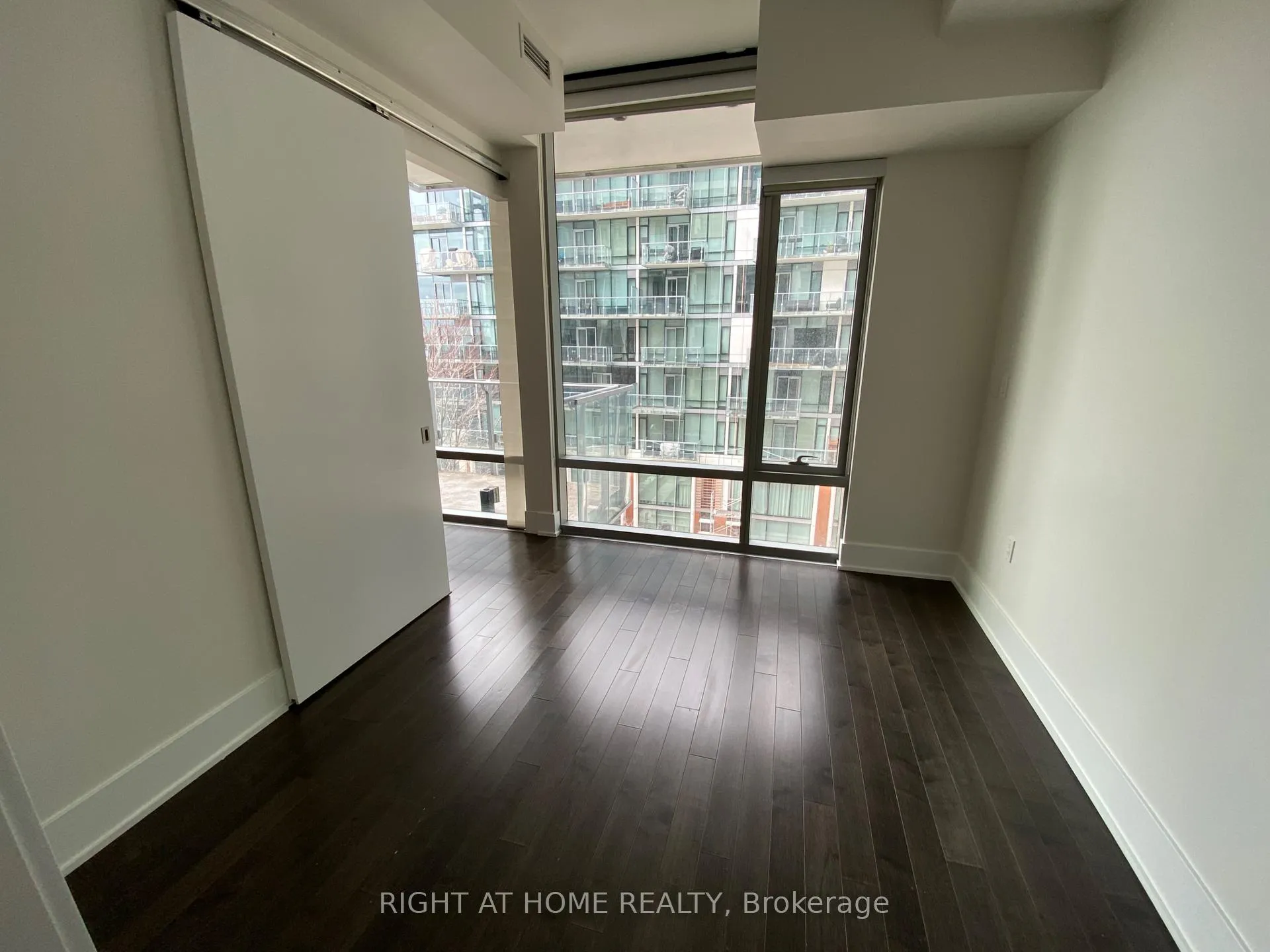 Photo 6 of Unit 528, 39 Queens Quay E, Toronto, Waterfront Communities — HOMEH