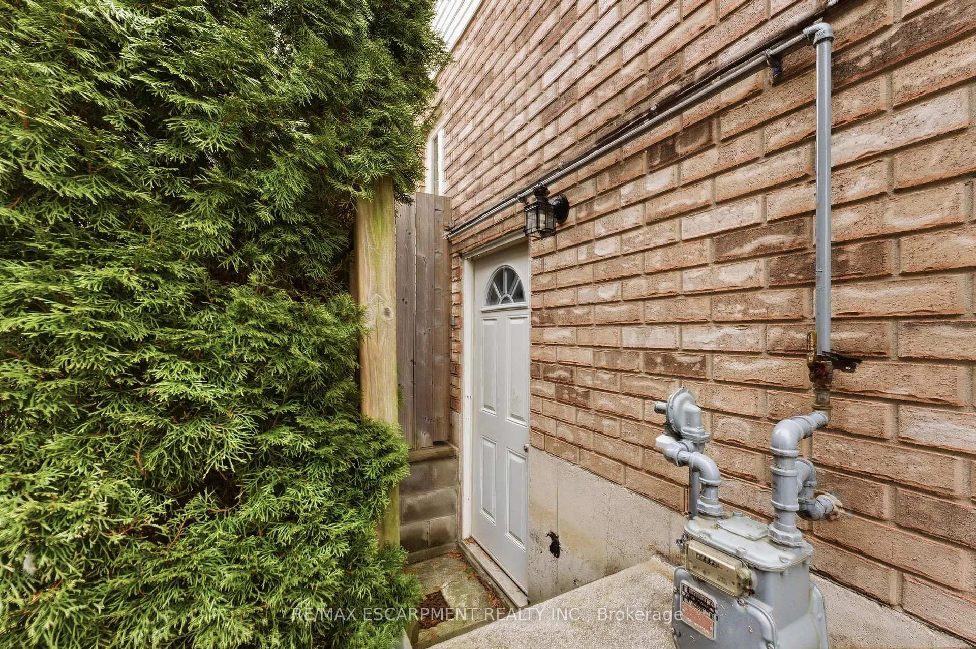 Photo 31 of 139 Bocelli Crescent, Hamilton, Rural Glanbrook — HOMEH