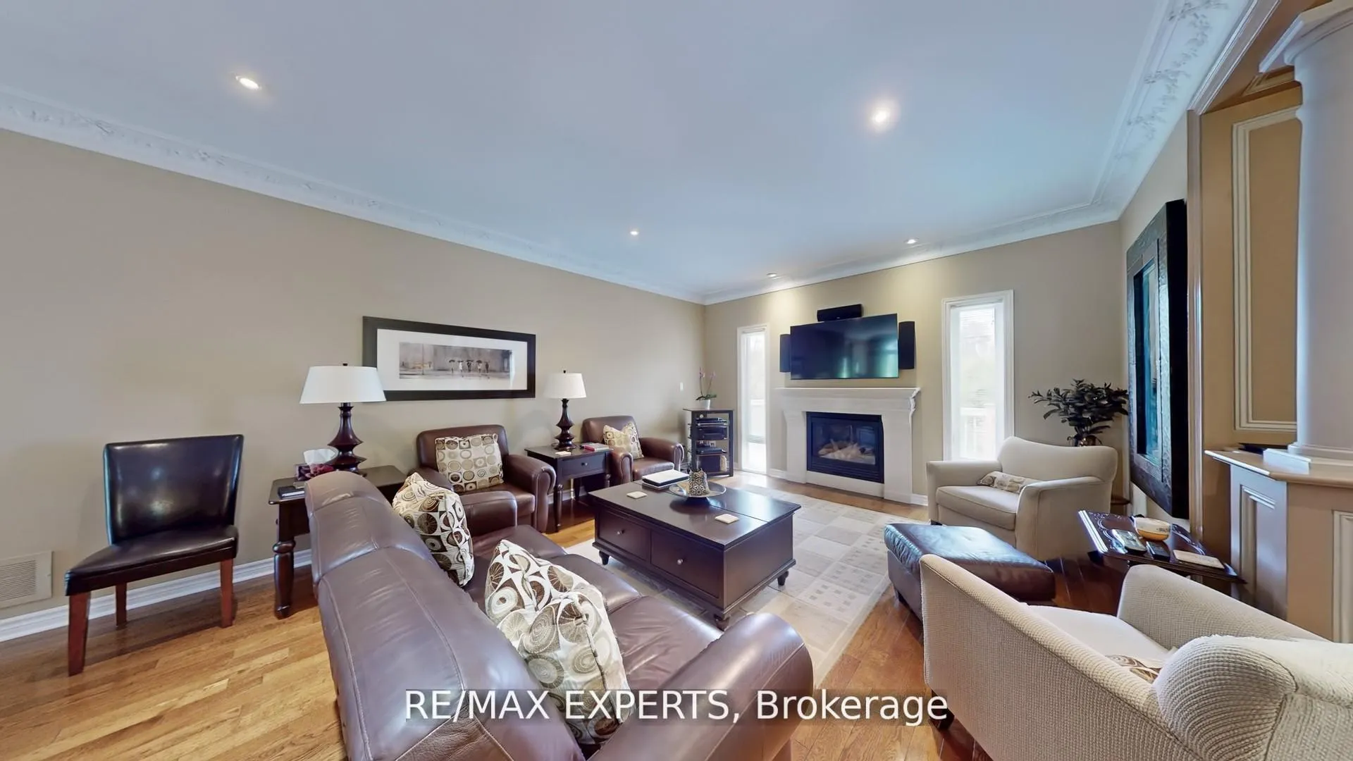 Photo 4 of 6 Overlook Ridge, Caledon, Palgrave — HOMEH
