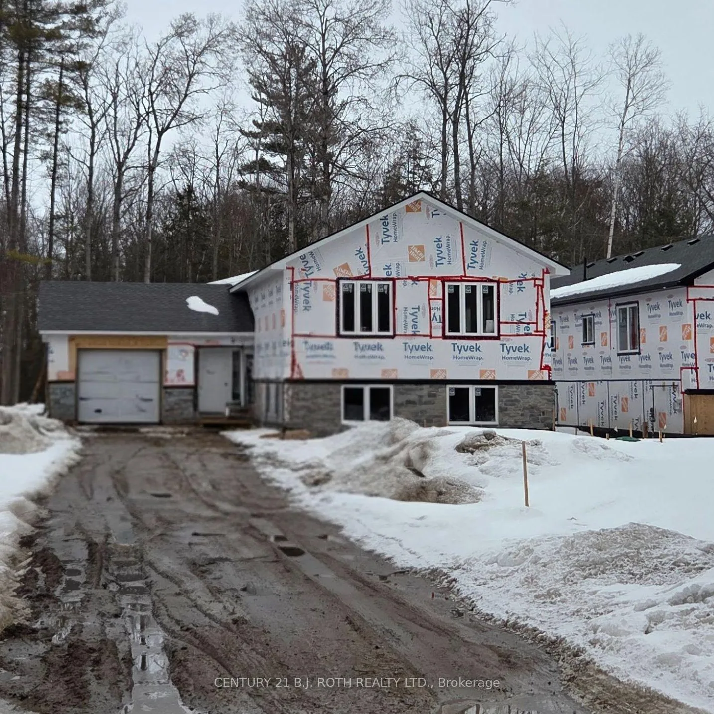 Photo 1 of 3187 Cove Avenue, Innisfil, Rural Innisfil — HOMEH
