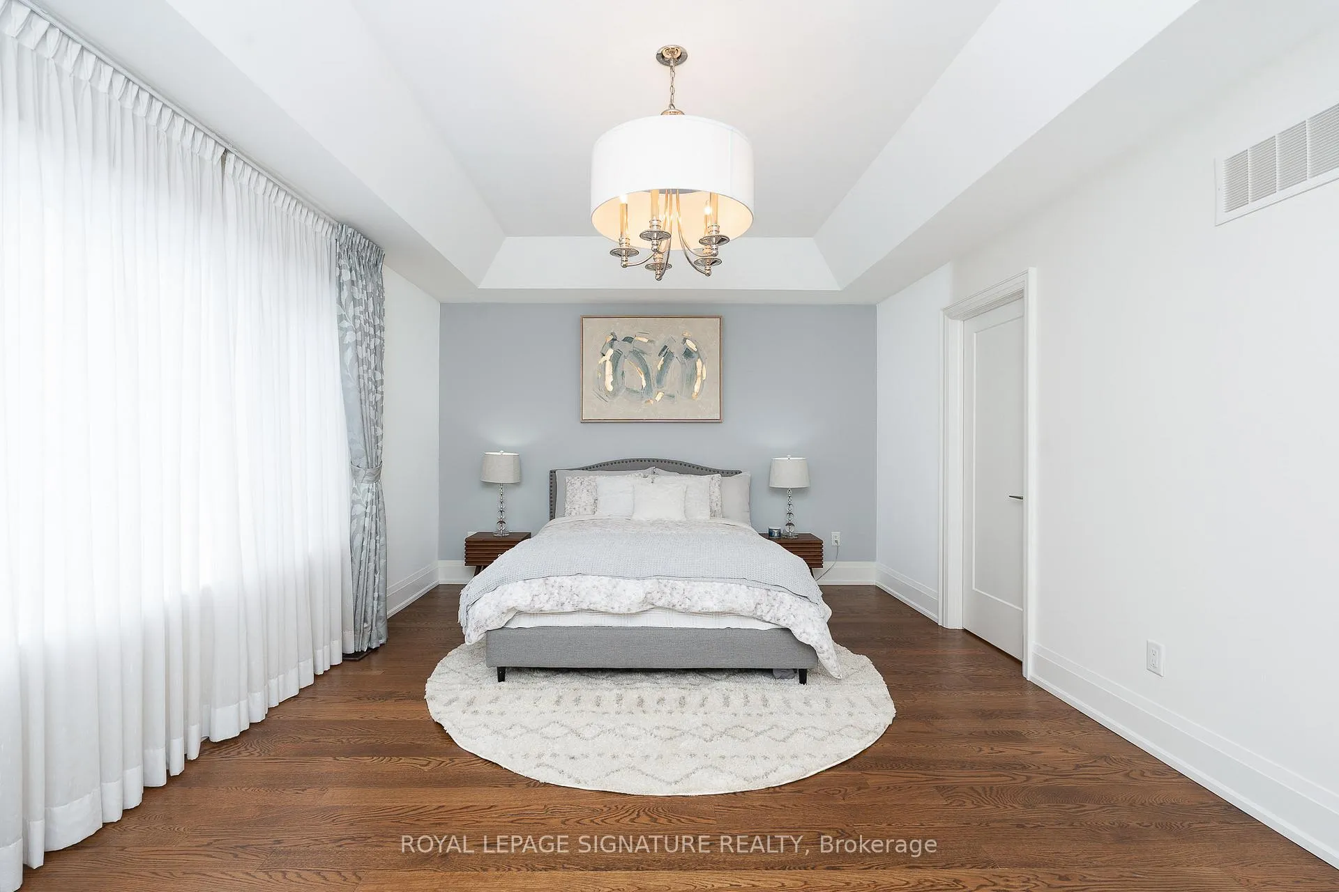Photo 19 of 119B Hillside Avenue, Etobicoke, Mimico — HOMEH