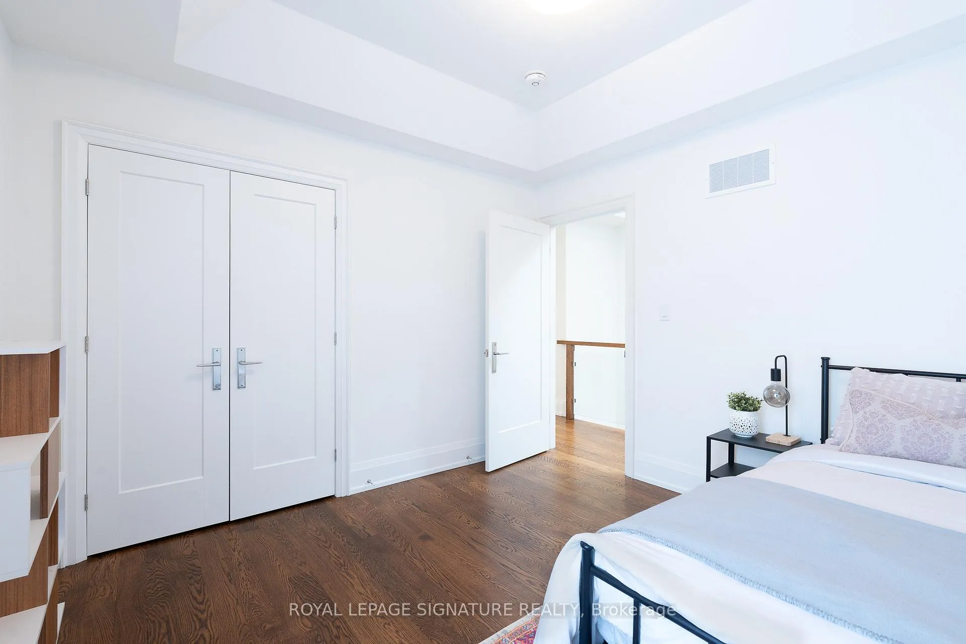 Photo 31 of 119B Hillside Avenue, Etobicoke, Mimico — HOMEH