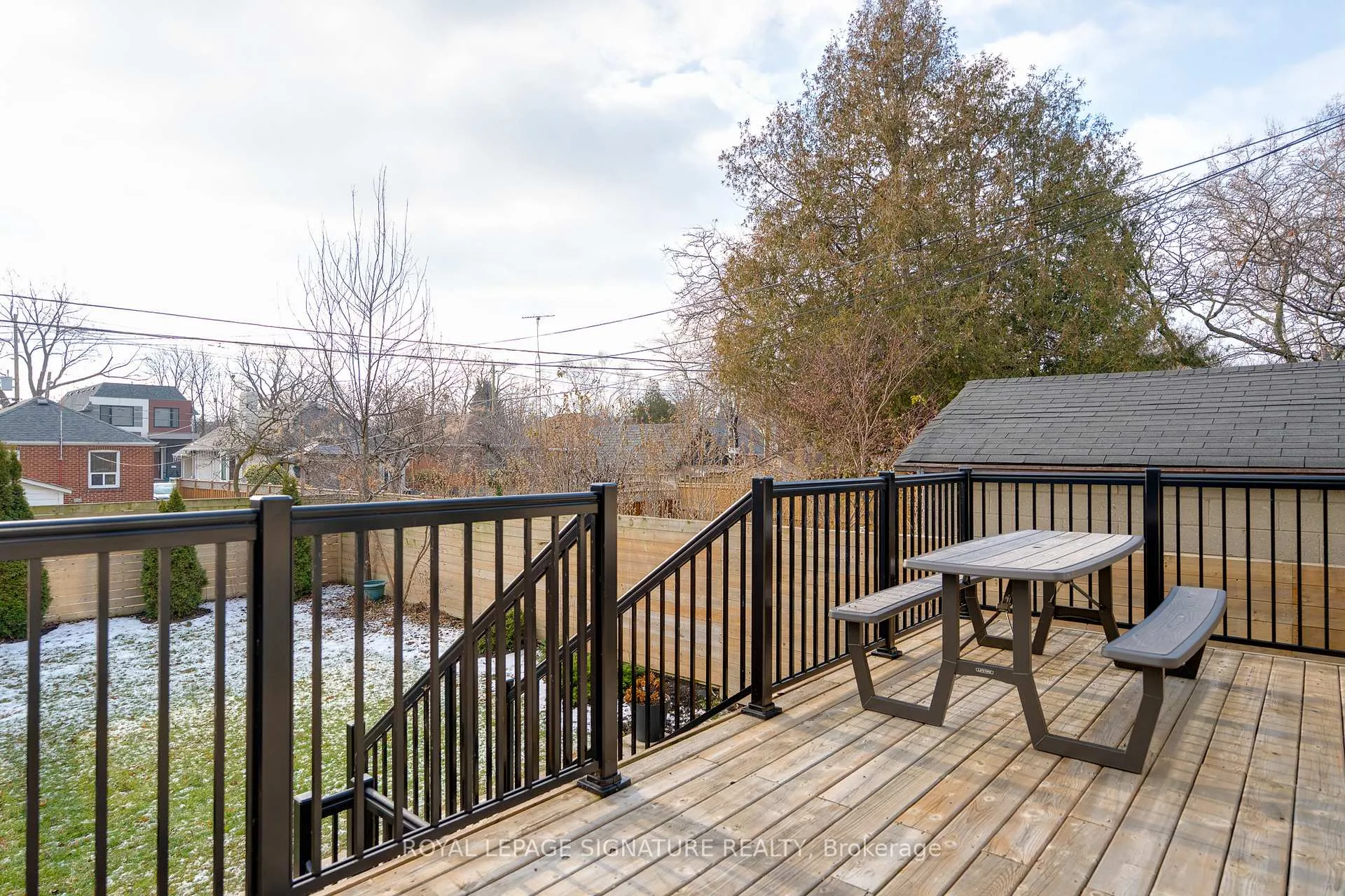 Photo 39 of 119B Hillside Avenue, Etobicoke, Mimico — HOMEH