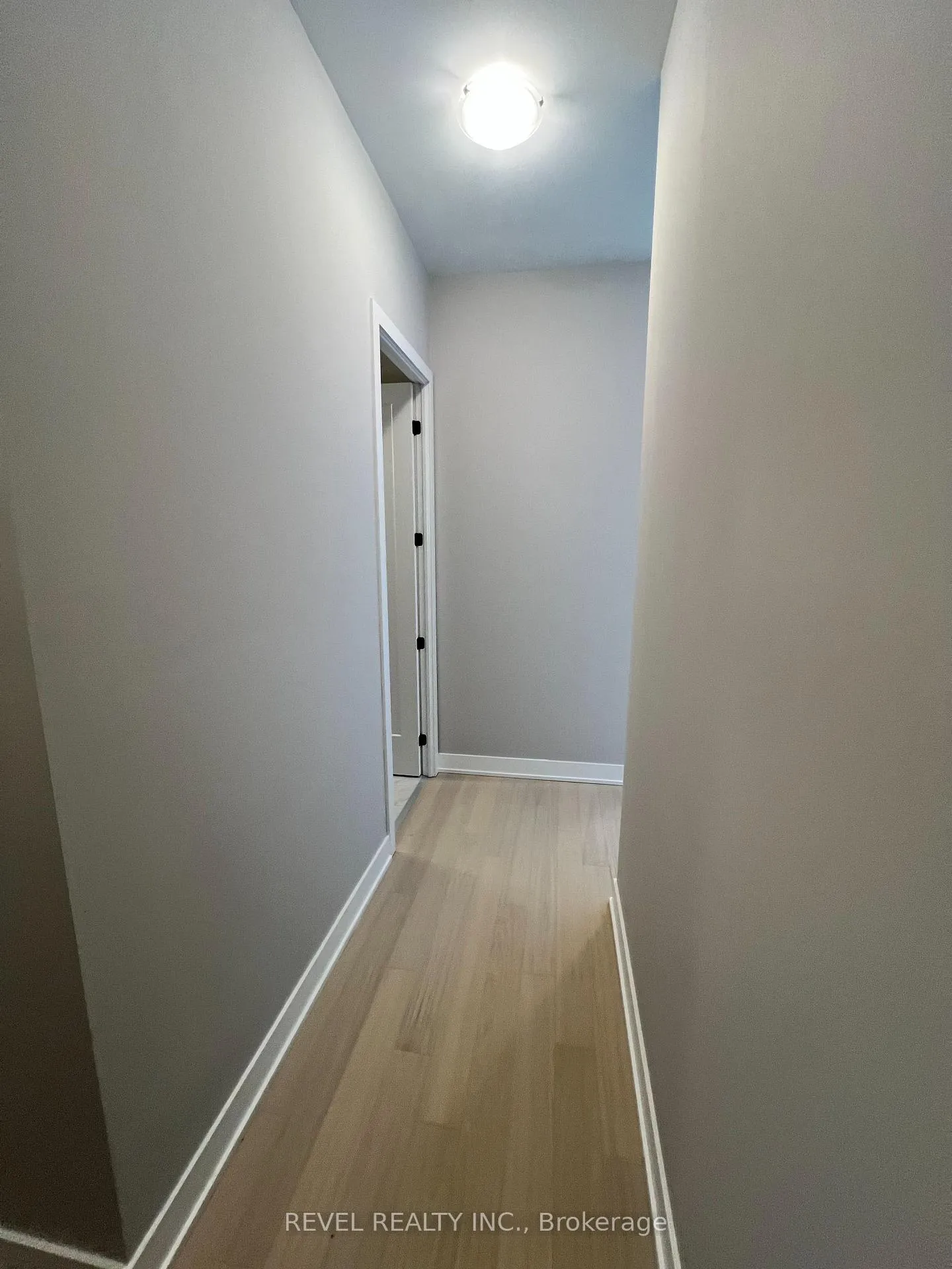 Photo 3 of Unit 1308, 2088 James Street, Burlington, Brant — HOMEH