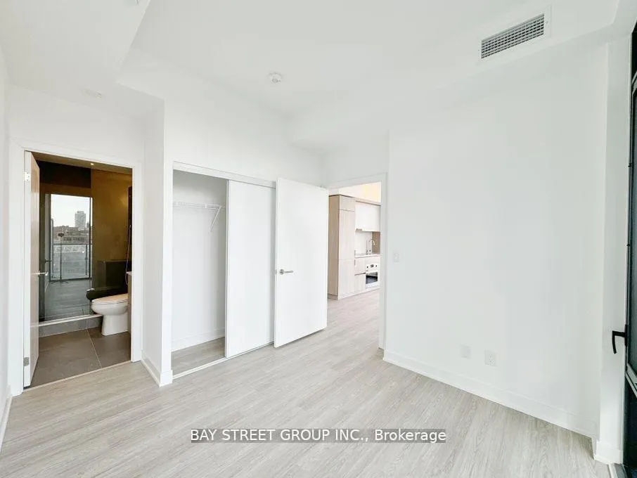 Photo 12 of Unit 1207, 47 Mutual Street, Toronto, Church-Yonge Corridor — HOMEH