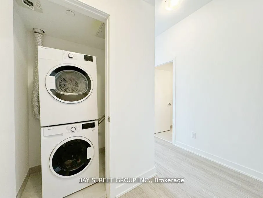 Photo 13 of Unit 1207, 47 Mutual Street, Toronto, Church-Yonge Corridor — HOMEH