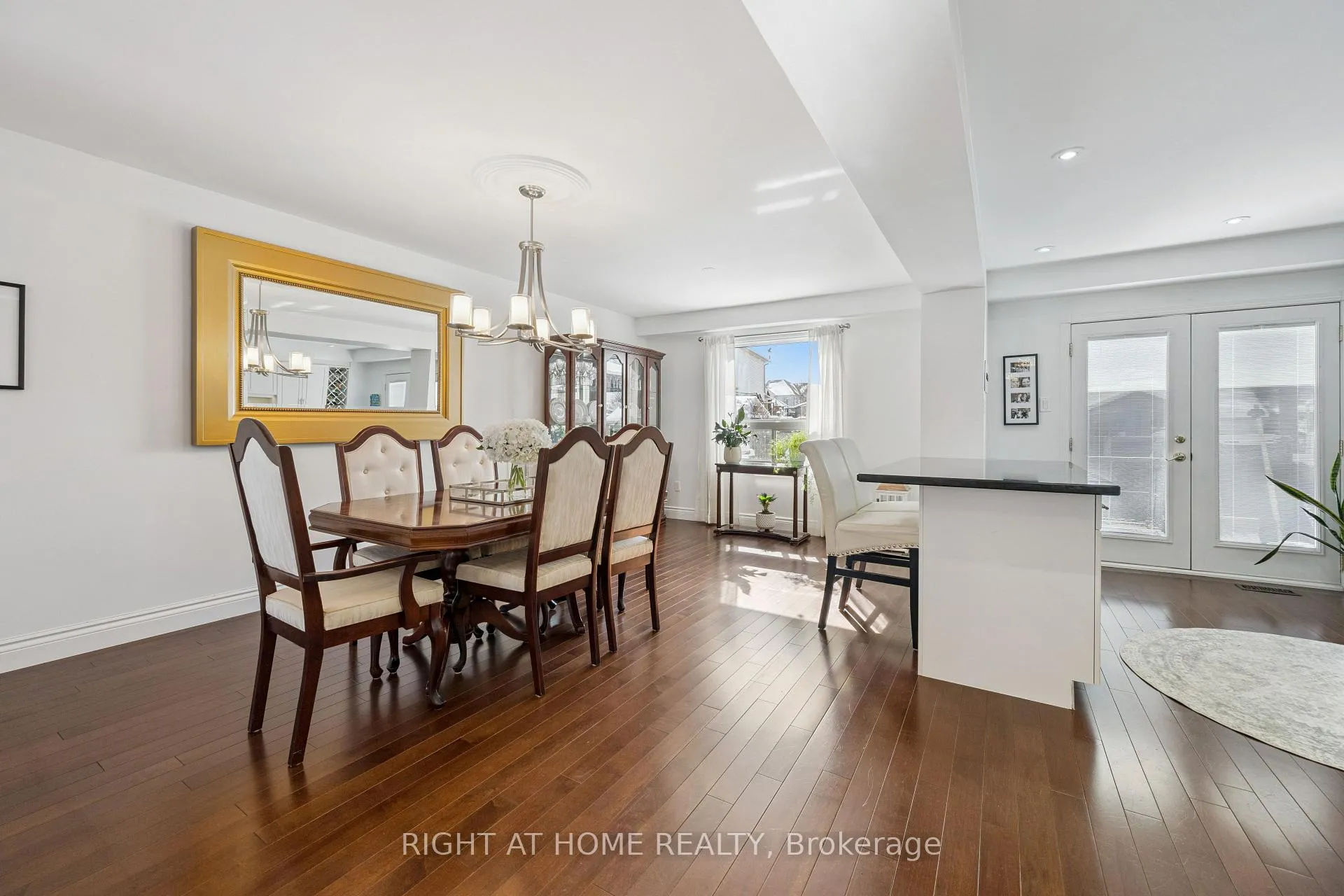 Photo 8 of 41 Yorkville Drive, Clarington, Courtice — HOMEH