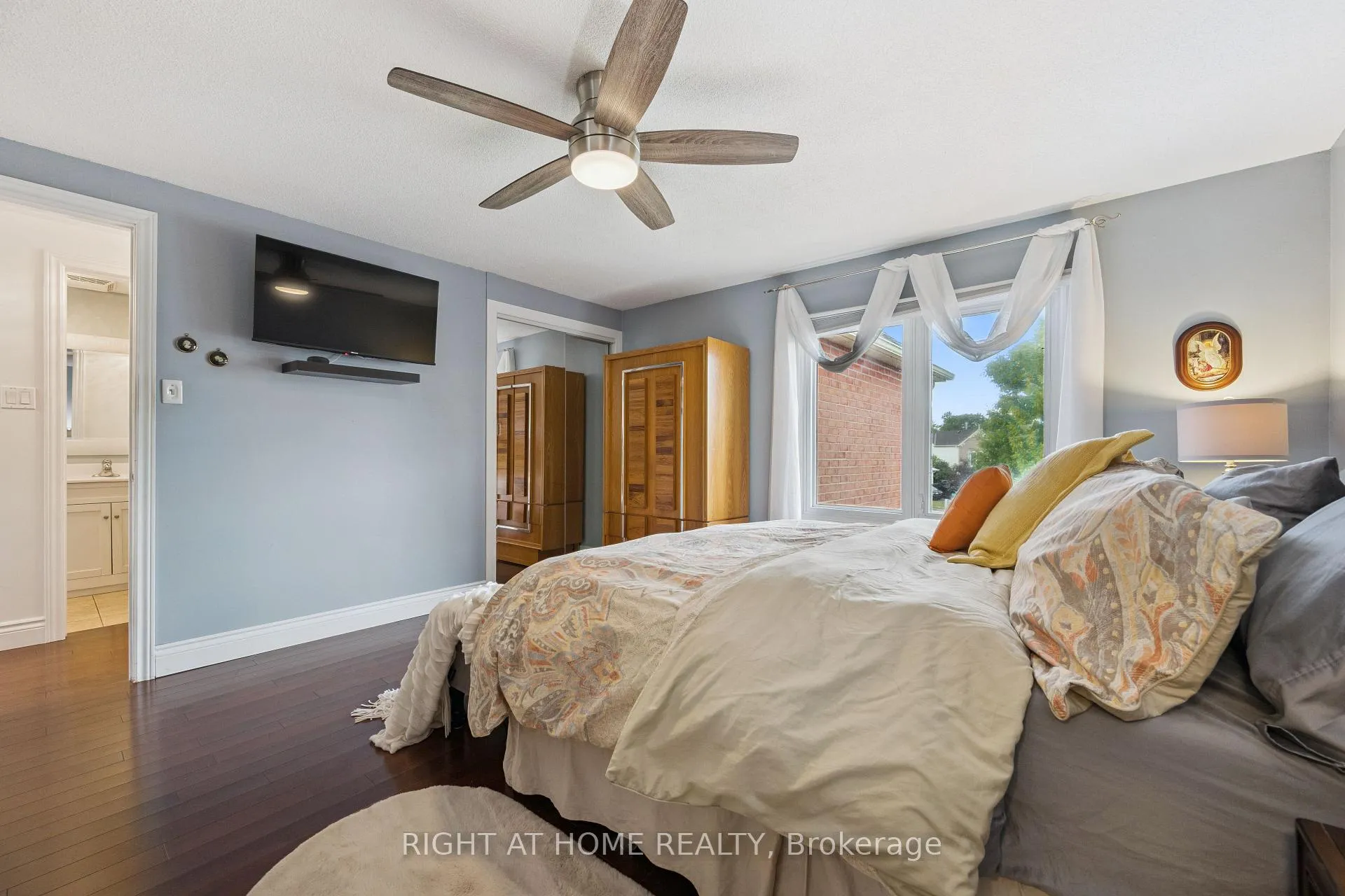 Photo 17 of 41 Yorkville Drive, Clarington, Courtice — HOMEH