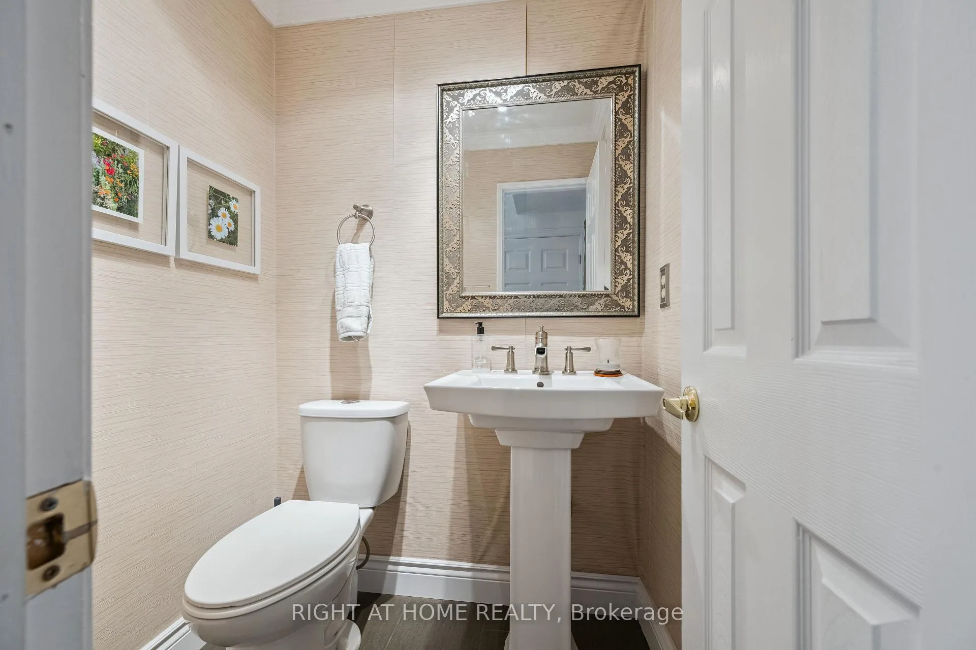 Photo 37 of 41 Yorkville Drive, Clarington, Courtice — HOMEH
