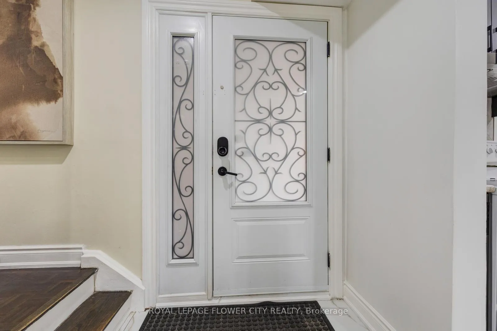 Photo 6 of Unit 19, 435 Silverstone Drive, Etobicoke, West Humber-Clairville — HOMEH