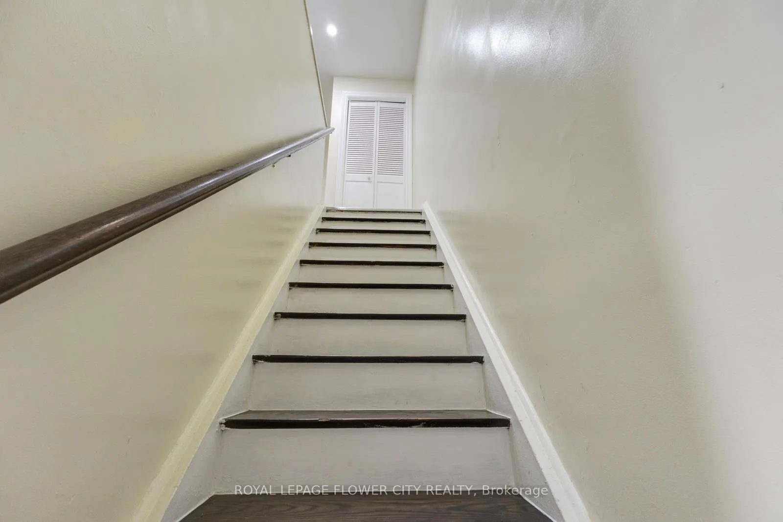 Photo 21 of Unit 19, 435 Silverstone Drive, Etobicoke, West Humber-Clairville — HOMEH