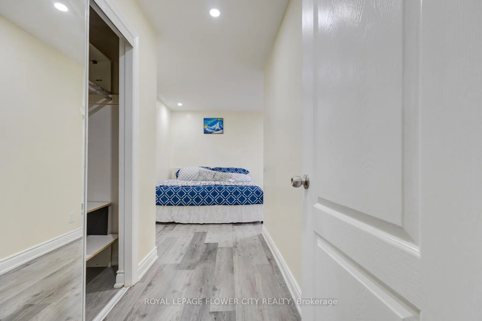 Photo 28 of Unit 19, 435 Silverstone Drive, Etobicoke, West Humber-Clairville — HOMEH