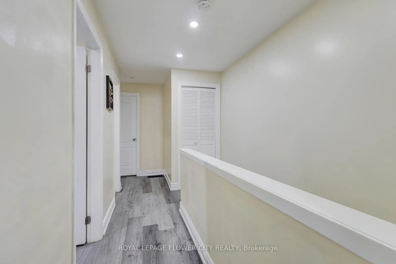 Photo 29 of Unit 19, 435 Silverstone Drive, Etobicoke, West Humber-Clairville — HOMEH