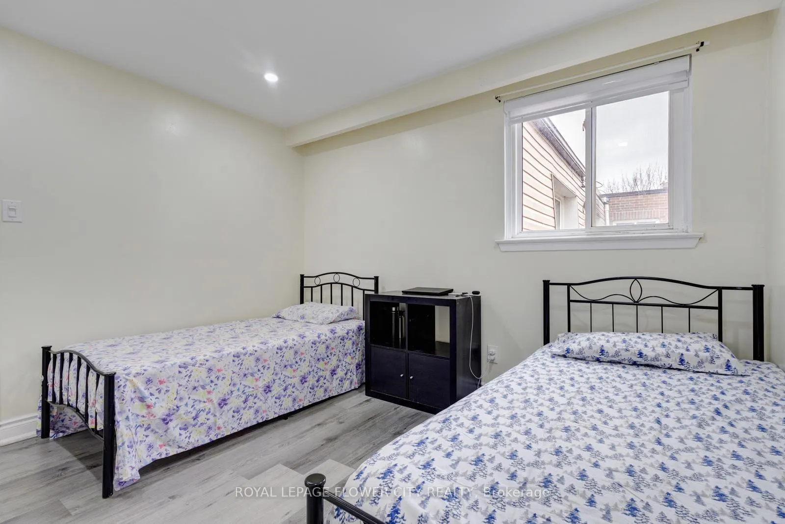 Photo 38 of Unit 19, 435 Silverstone Drive, Etobicoke, West Humber-Clairville — HOMEH