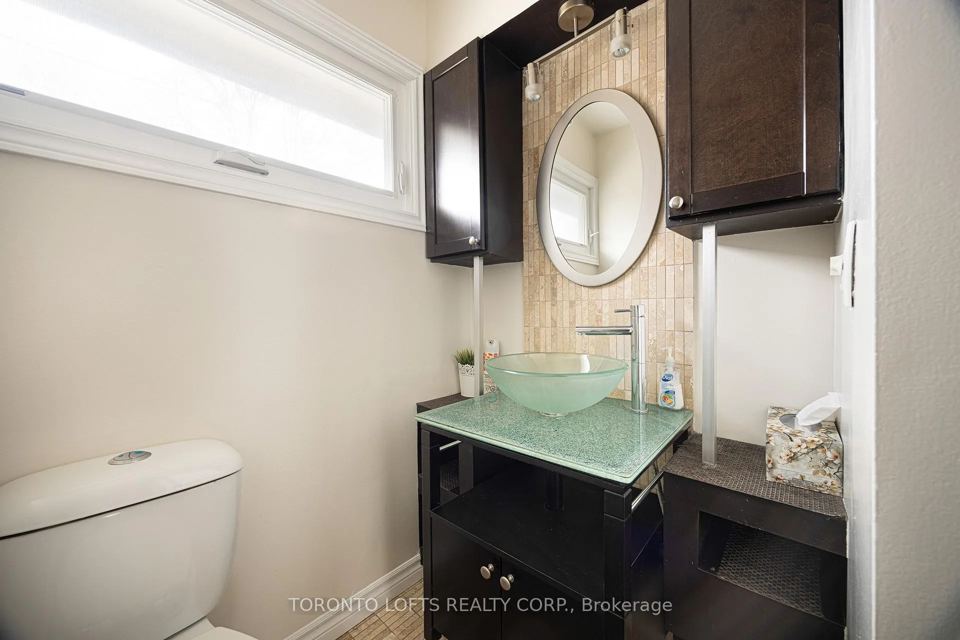 Photo 11 of 248 Milan Street, Toronto, Moss Park — HOMEH