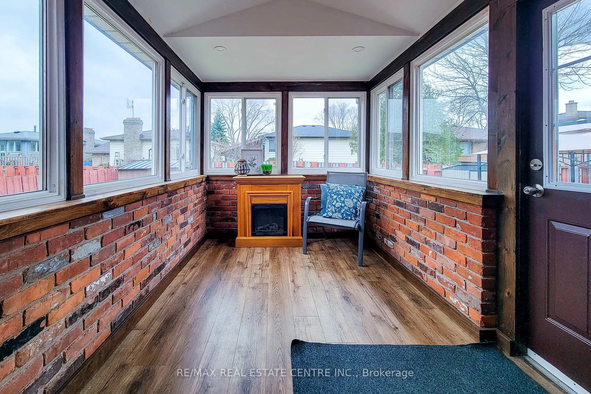 Photo 21 of 2 Ashwood Court, Hamilton, Stoney Creek — HOMEH
