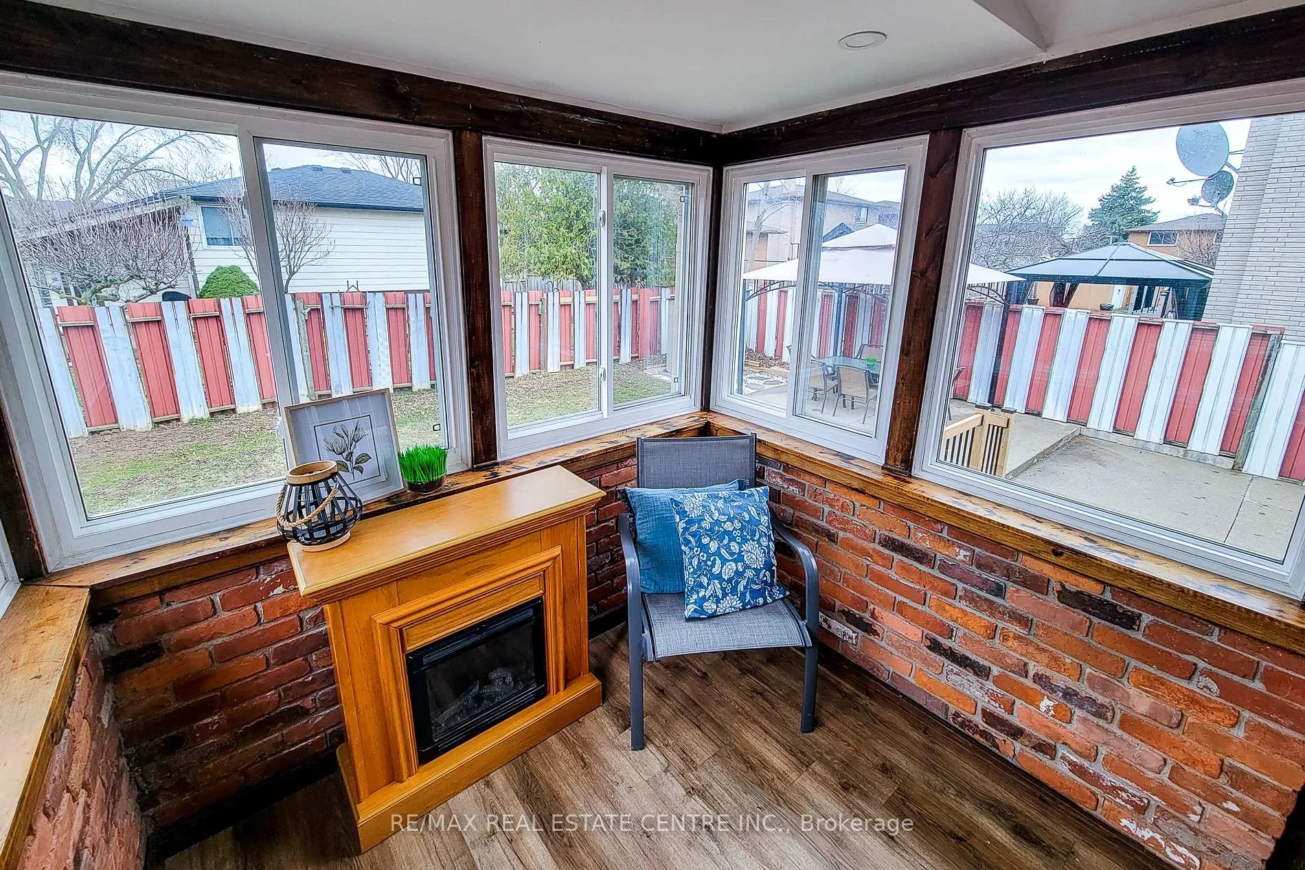 Photo 23 of 2 Ashwood Court, Hamilton, Stoney Creek — HOMEH