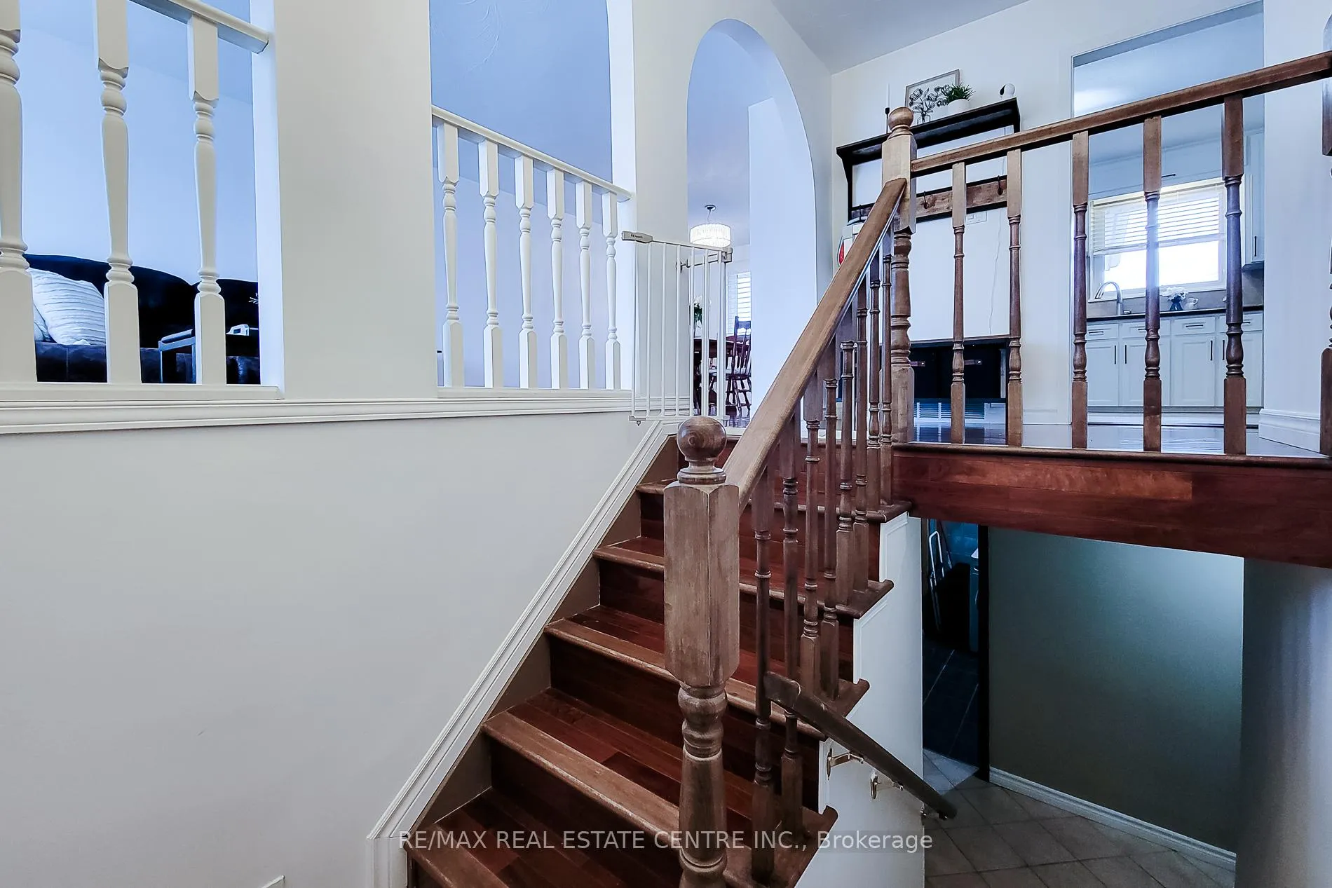 Photo 33 of 2 Ashwood Court, Hamilton, Stoney Creek — HOMEH