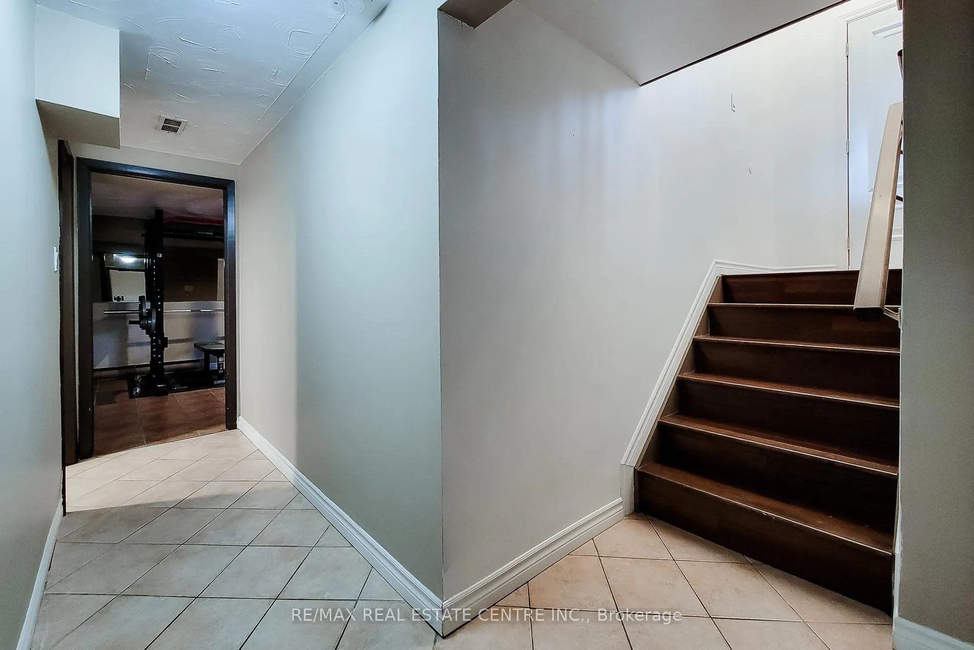 Photo 34 of 2 Ashwood Court, Hamilton, Stoney Creek — HOMEH