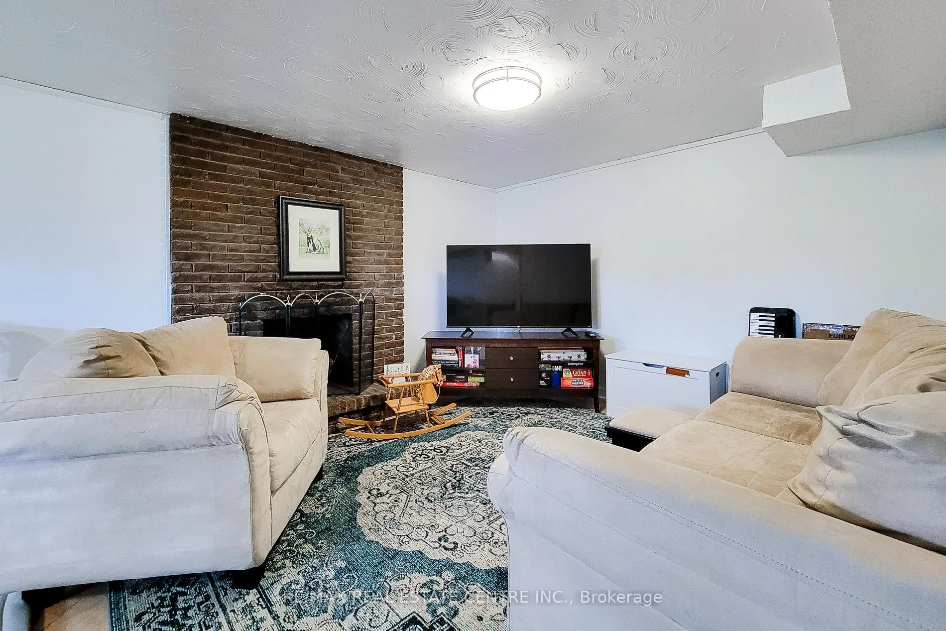 Photo 36 of 2 Ashwood Court, Hamilton, Stoney Creek — HOMEH