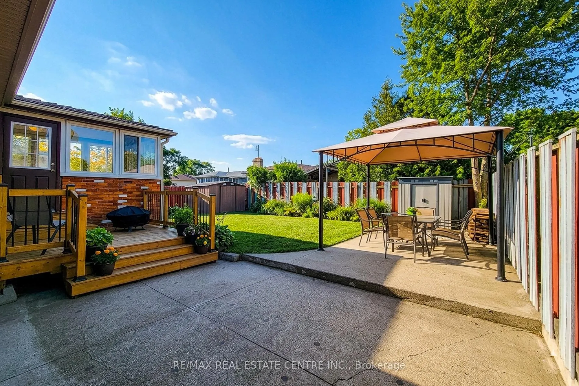 Photo 50 of 2 Ashwood Court, Hamilton, Stoney Creek — HOMEH