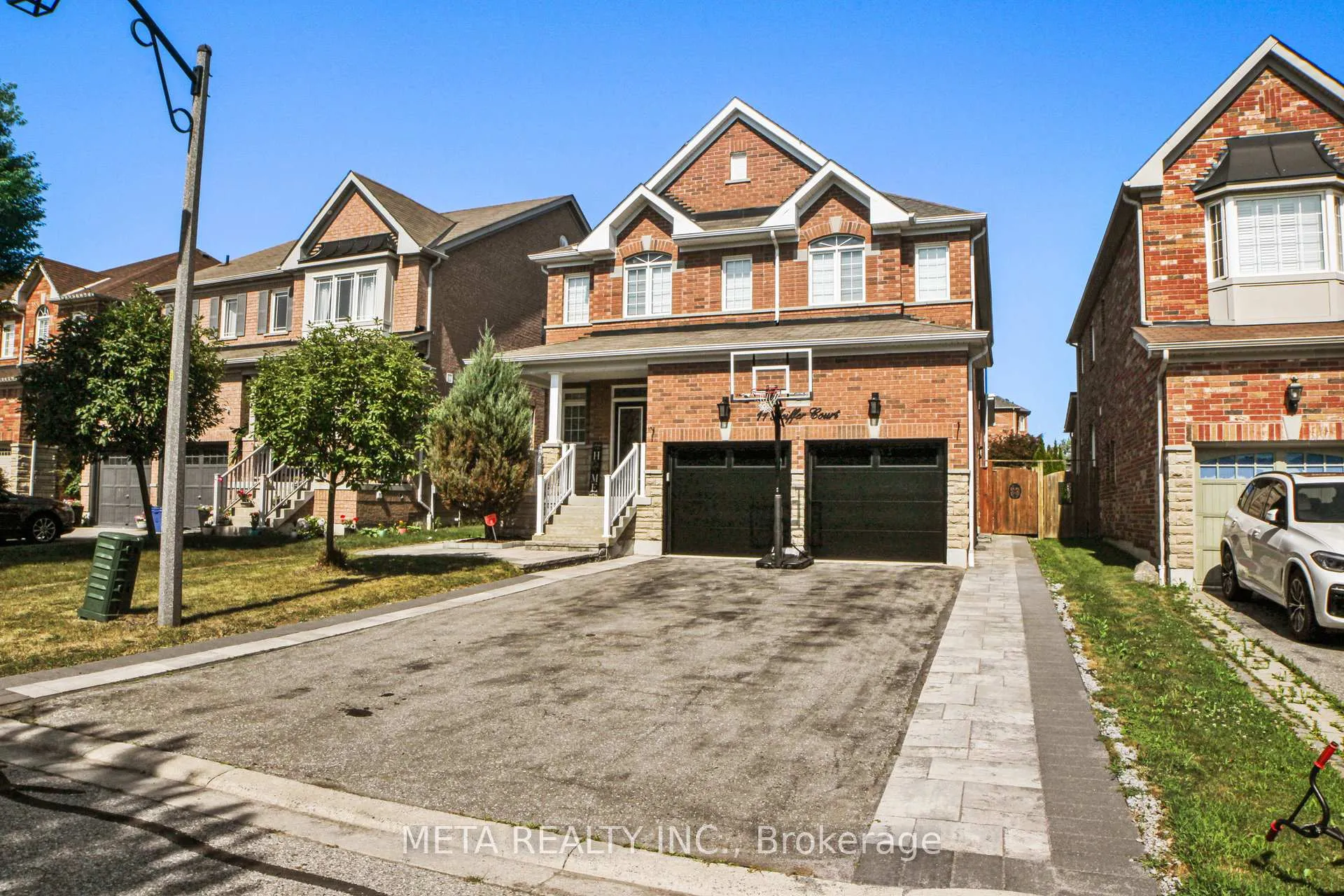 Photo 1 of 11 Keiffer Court, Whitby, Williamsburg — HOMEH