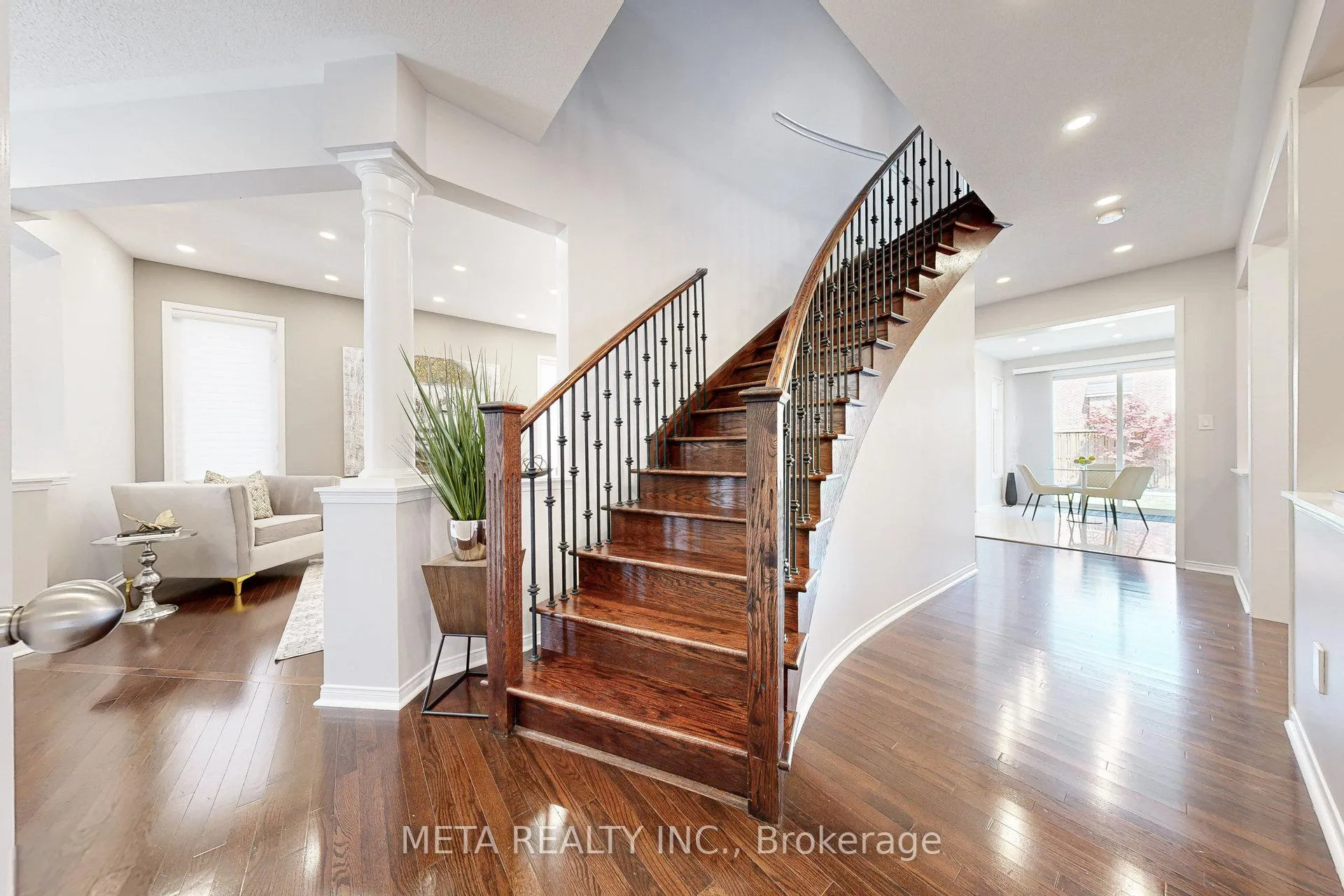 Photo 9 of 11 Keiffer Court, Whitby, Williamsburg — HOMEH