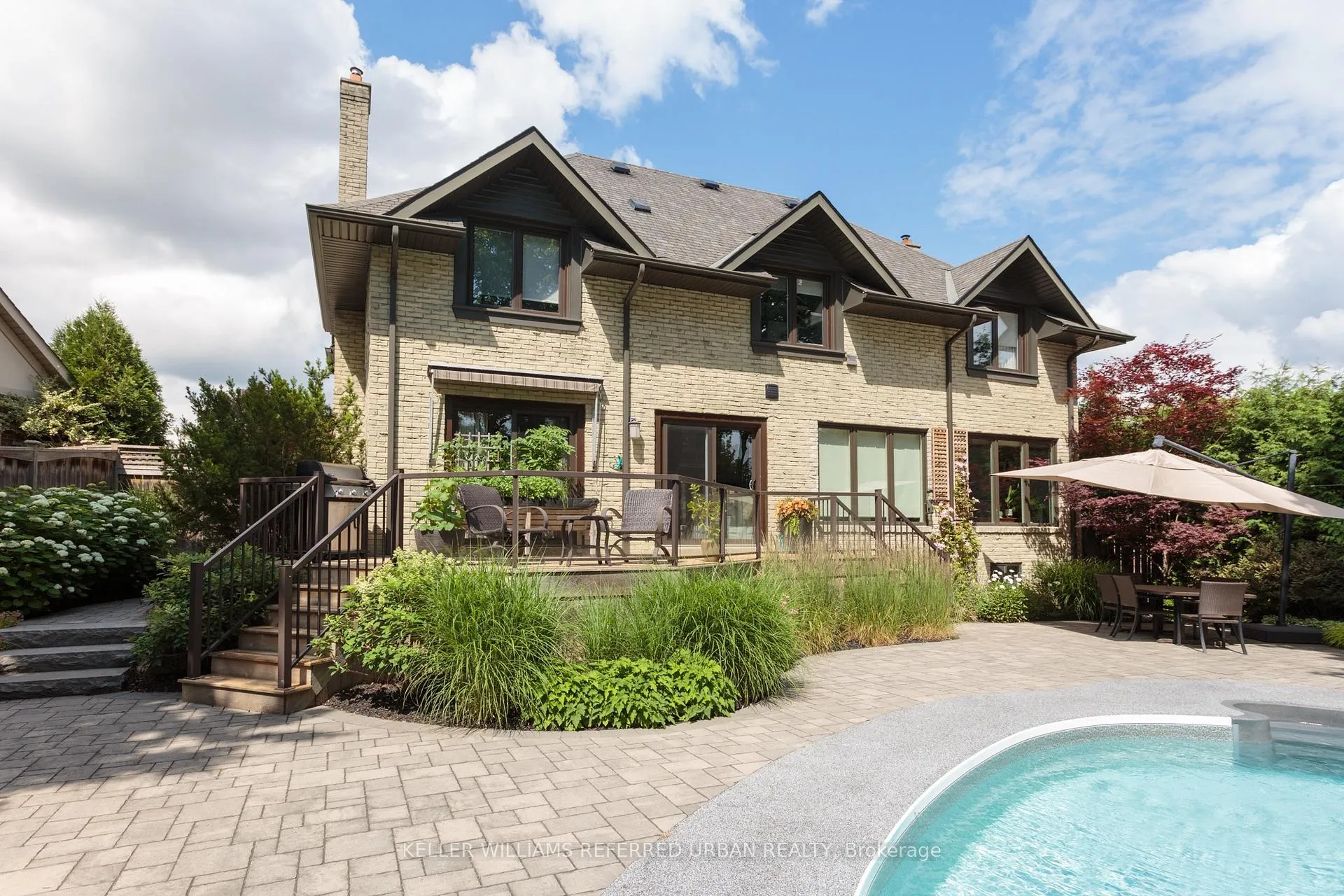 Photo 3 of 6 Prentice Court, Markham, Unionville — HOMEH
