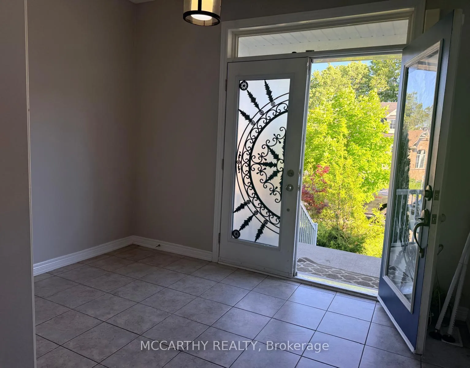 Photo 2 of 124 Johnson Drive, Shelburne — HOMEH