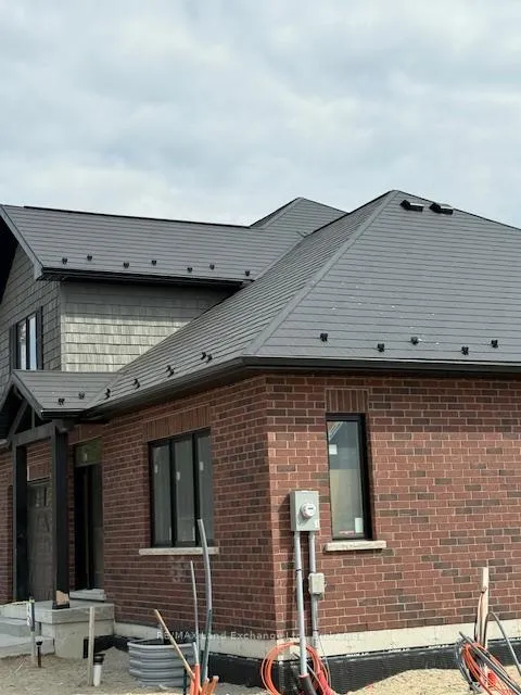 Photo 5 of Unit Unit 4, 8 Golf Links Road, Kincardine — HOMEH