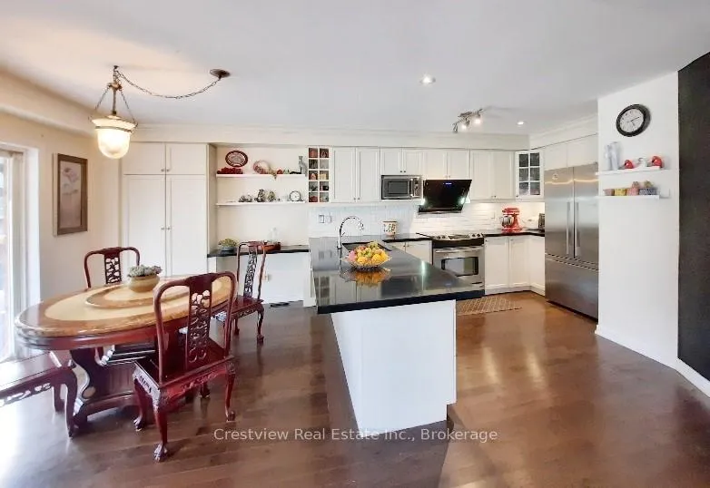 Photo 10 of 56 Vinifera Drive, Grimsby, Grimsby East — HOMEH