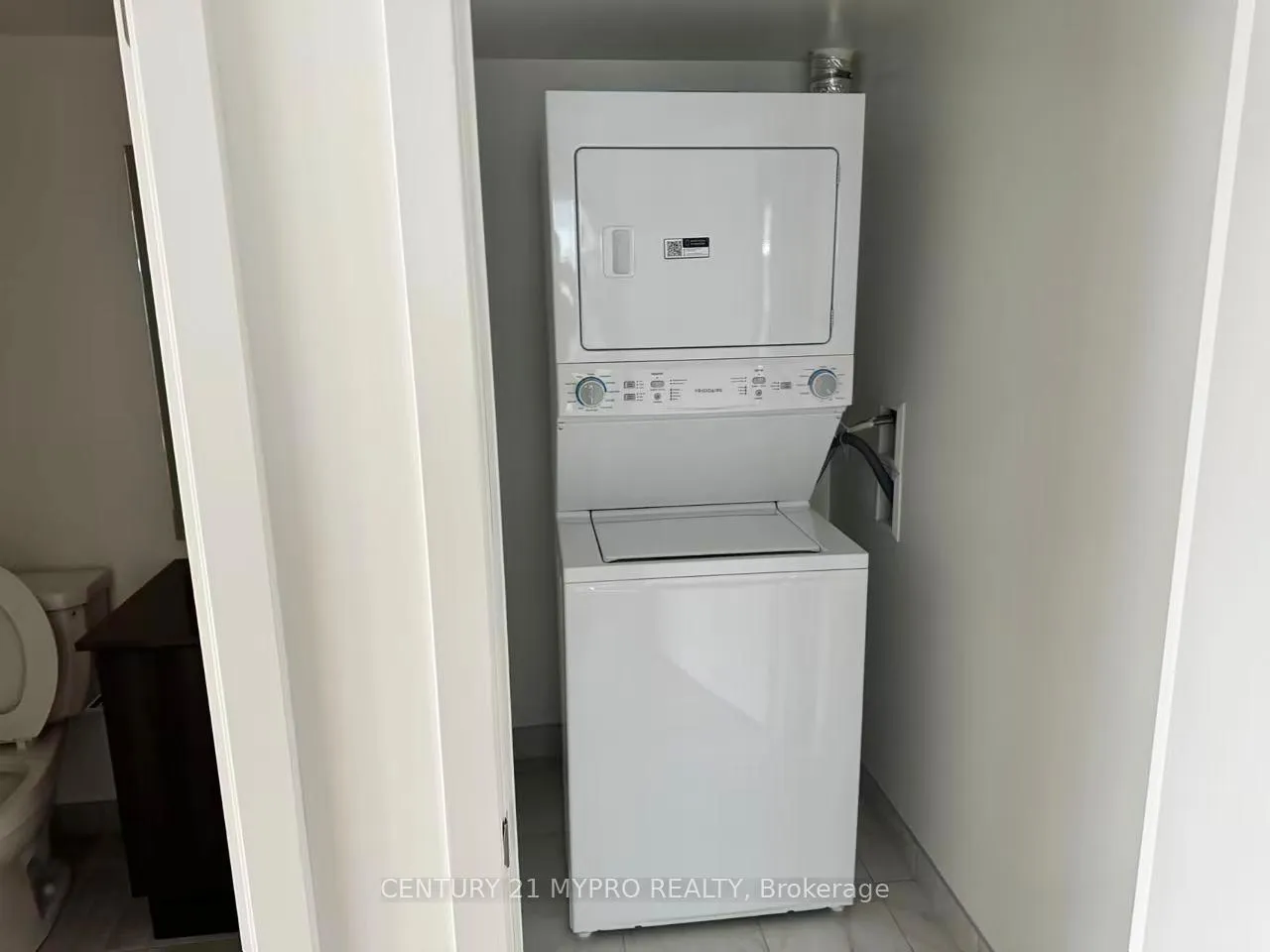 Photo 10 of Unit 413, 1010 Sandy Beach Road, Pickering, Bay Ridges — HOMEH