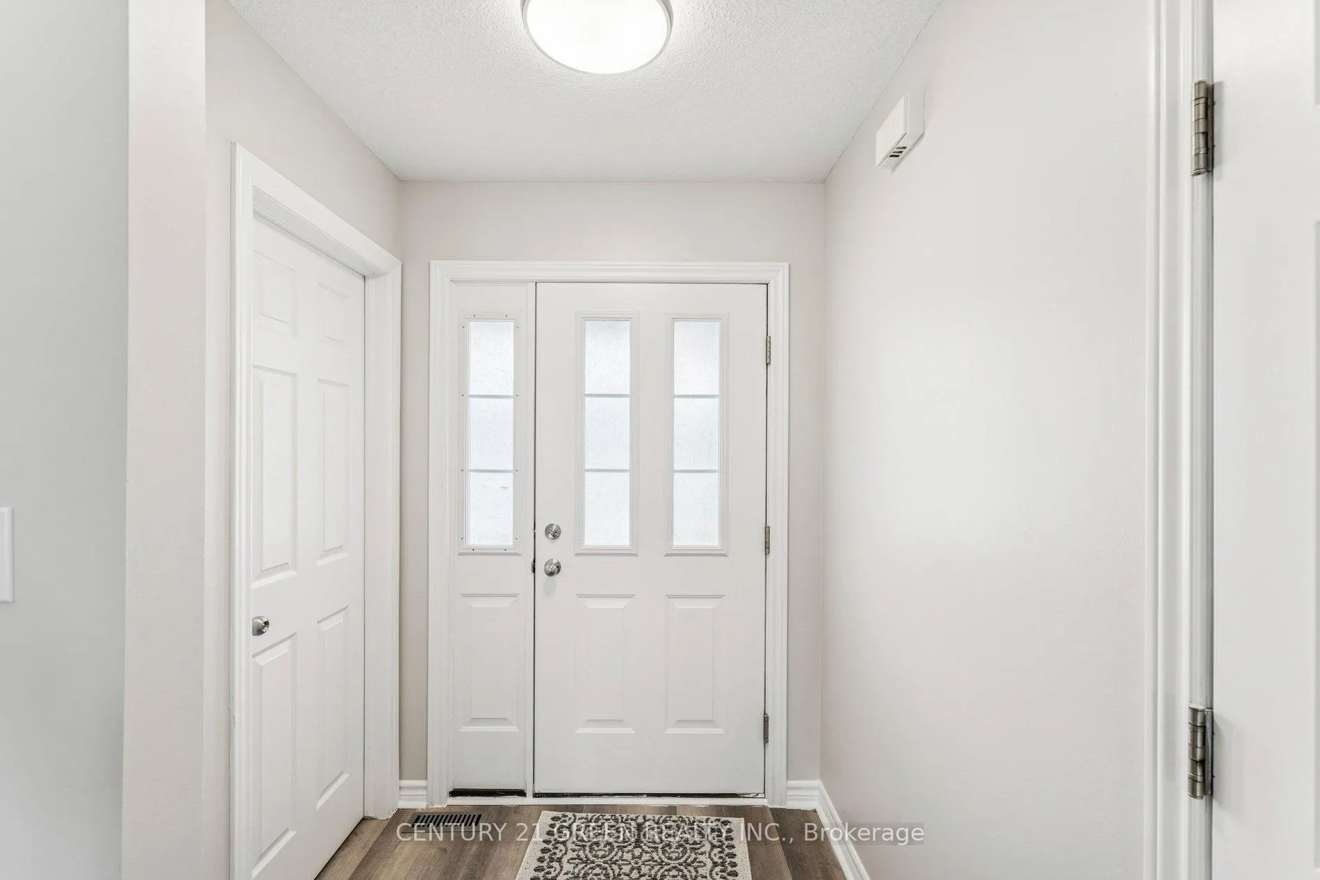 Photo 6 of 81 Penhale Avenue, St. Thomas — HOMEH