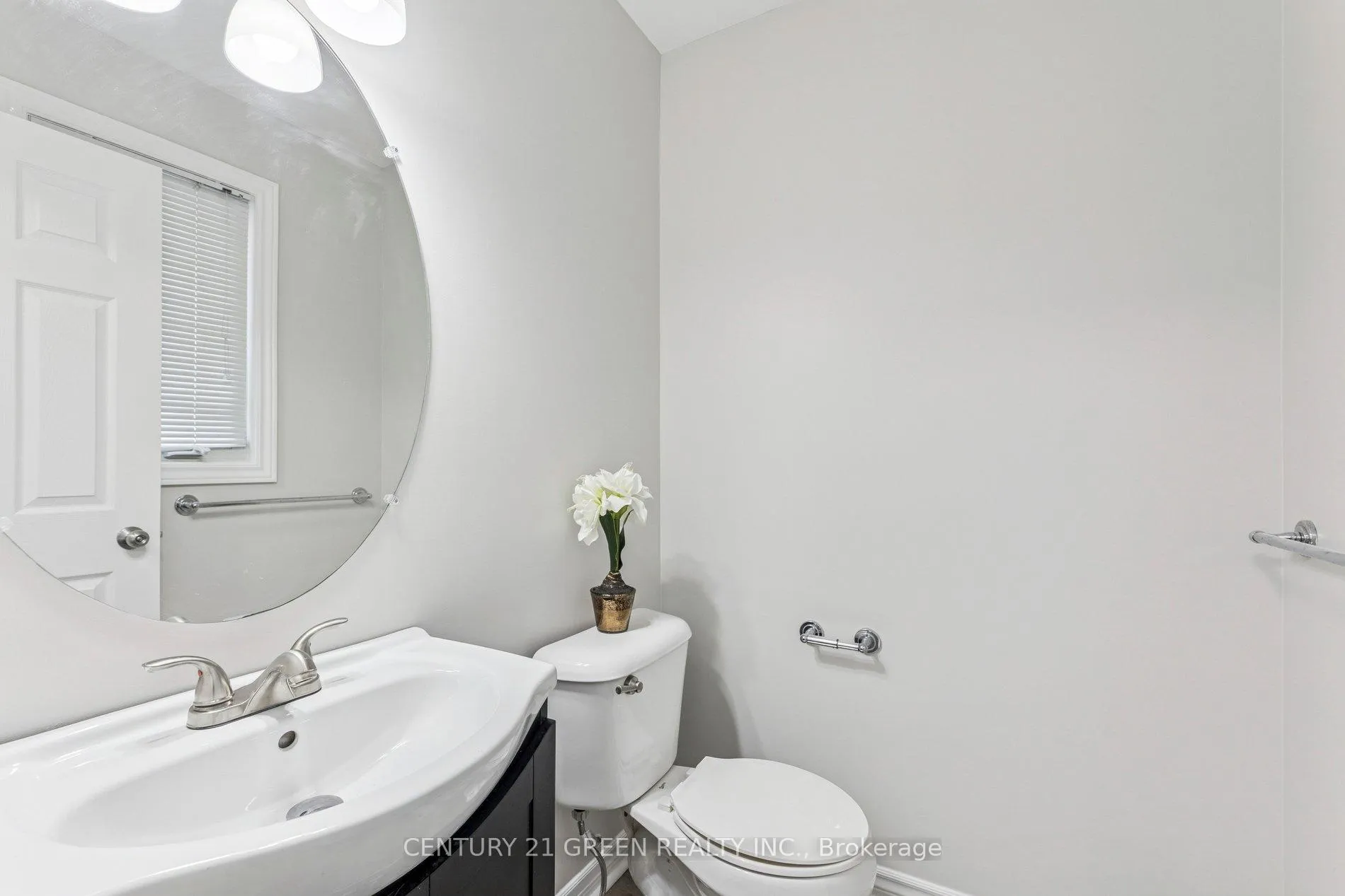 Photo 9 of 81 Penhale Avenue, St. Thomas — HOMEH