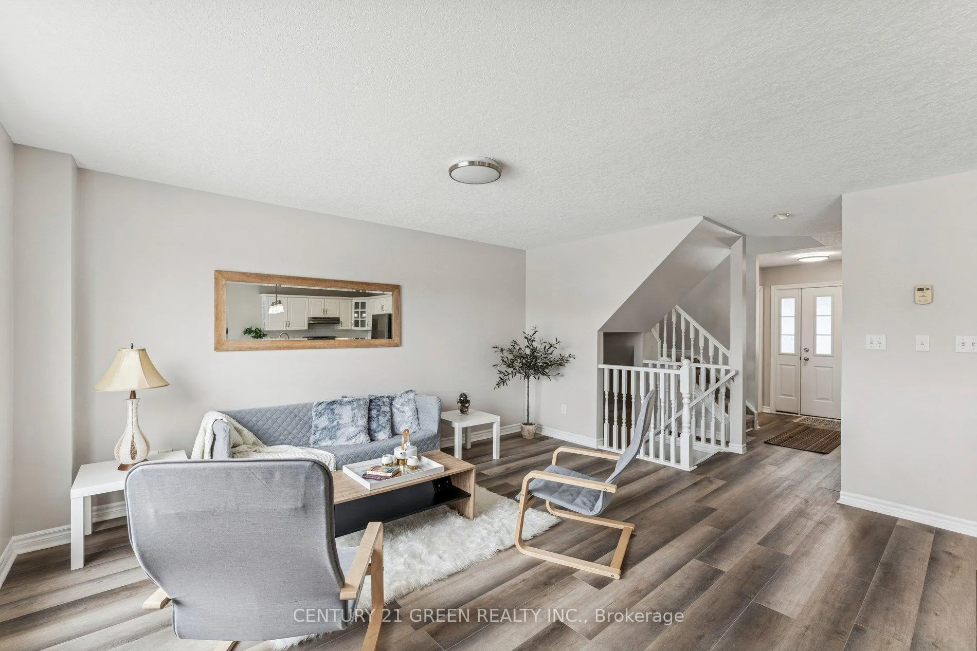 Photo 11 of 81 Penhale Avenue, St. Thomas — HOMEH