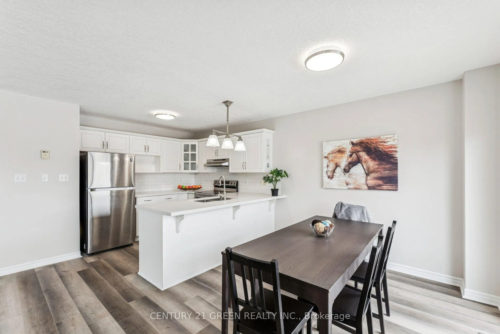 Photo 16 of 81 Penhale Avenue, St. Thomas — HOMEH