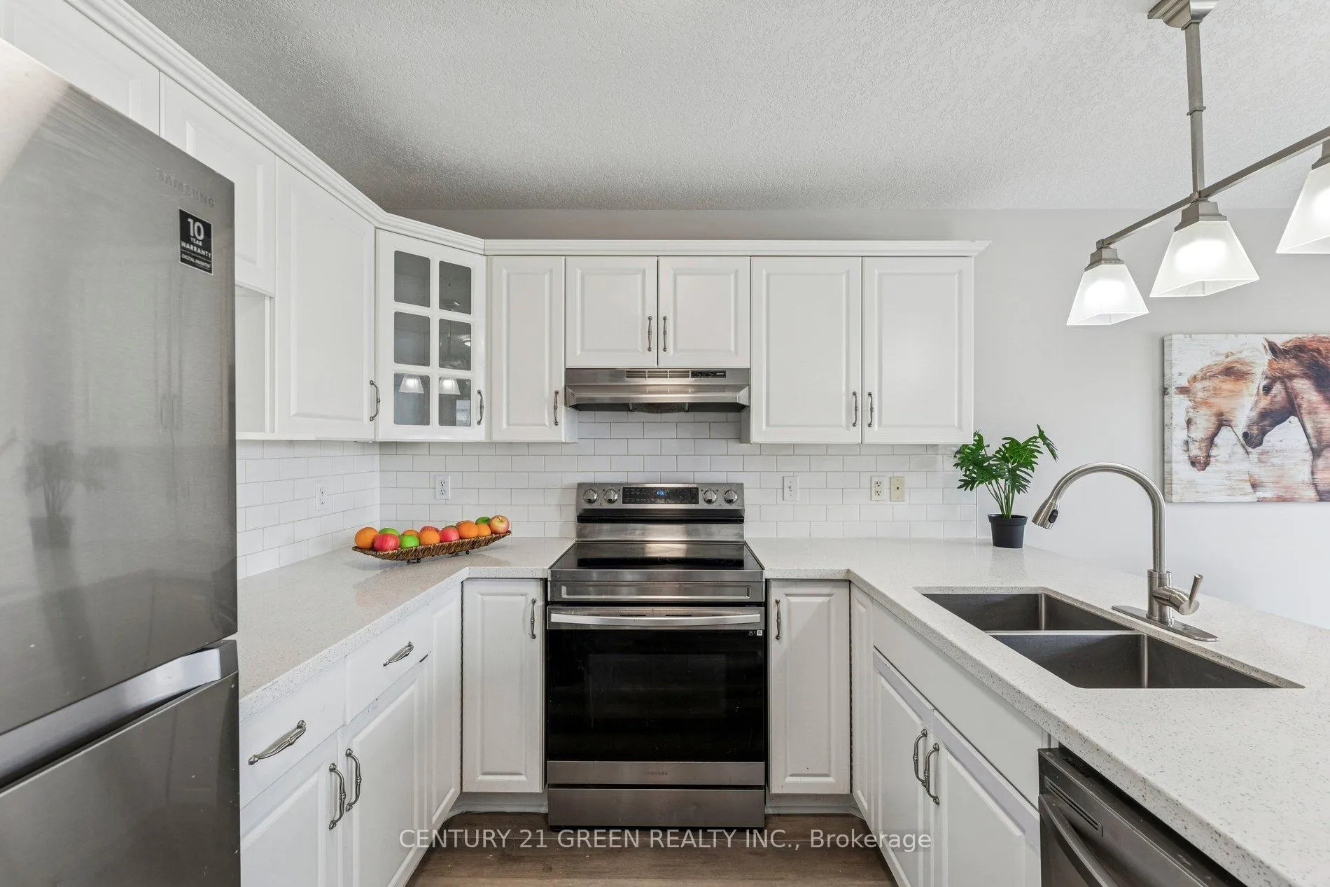 Photo 20 of 81 Penhale Avenue, St. Thomas — HOMEH
