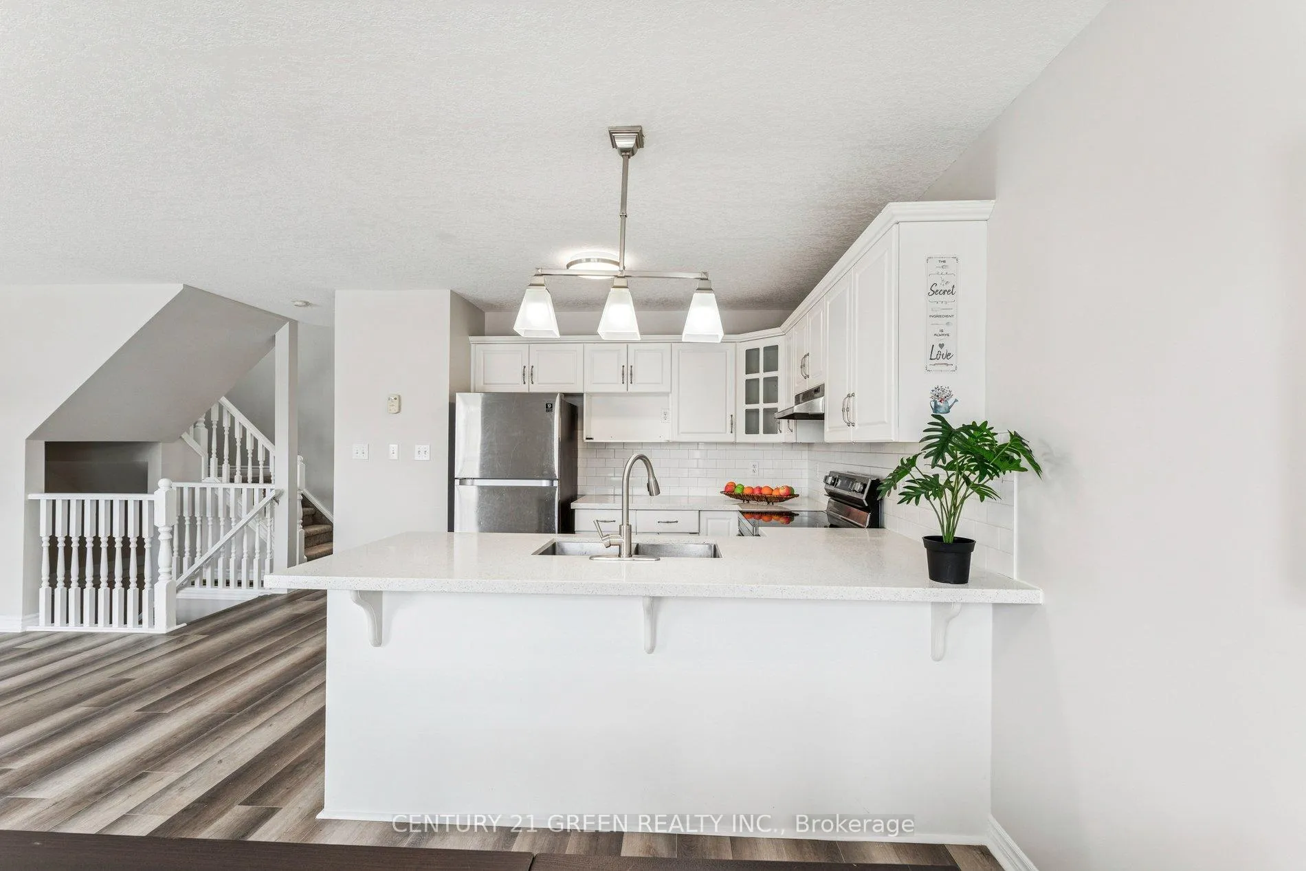 Photo 23 of 81 Penhale Avenue, St. Thomas — HOMEH