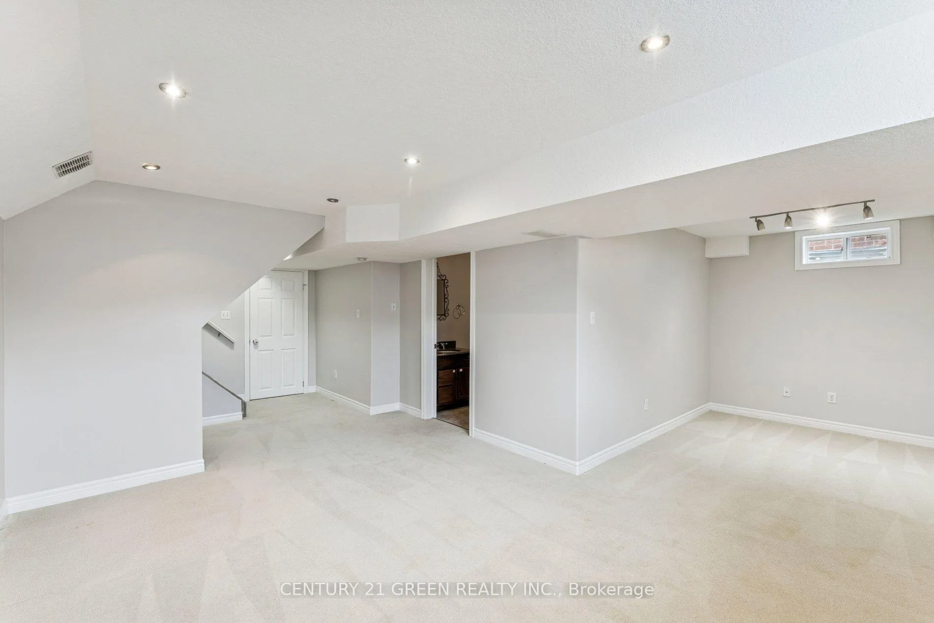 Photo 27 of 81 Penhale Avenue, St. Thomas — HOMEH