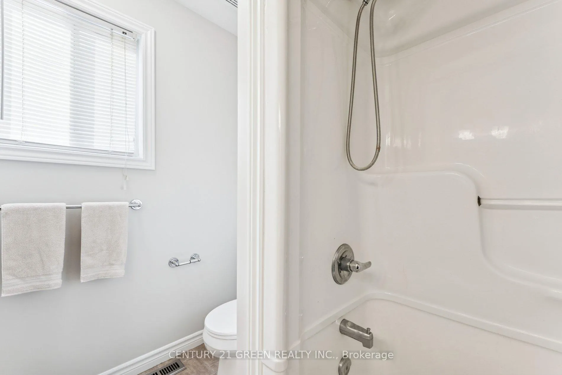Photo 32 of 81 Penhale Avenue, St. Thomas — HOMEH
