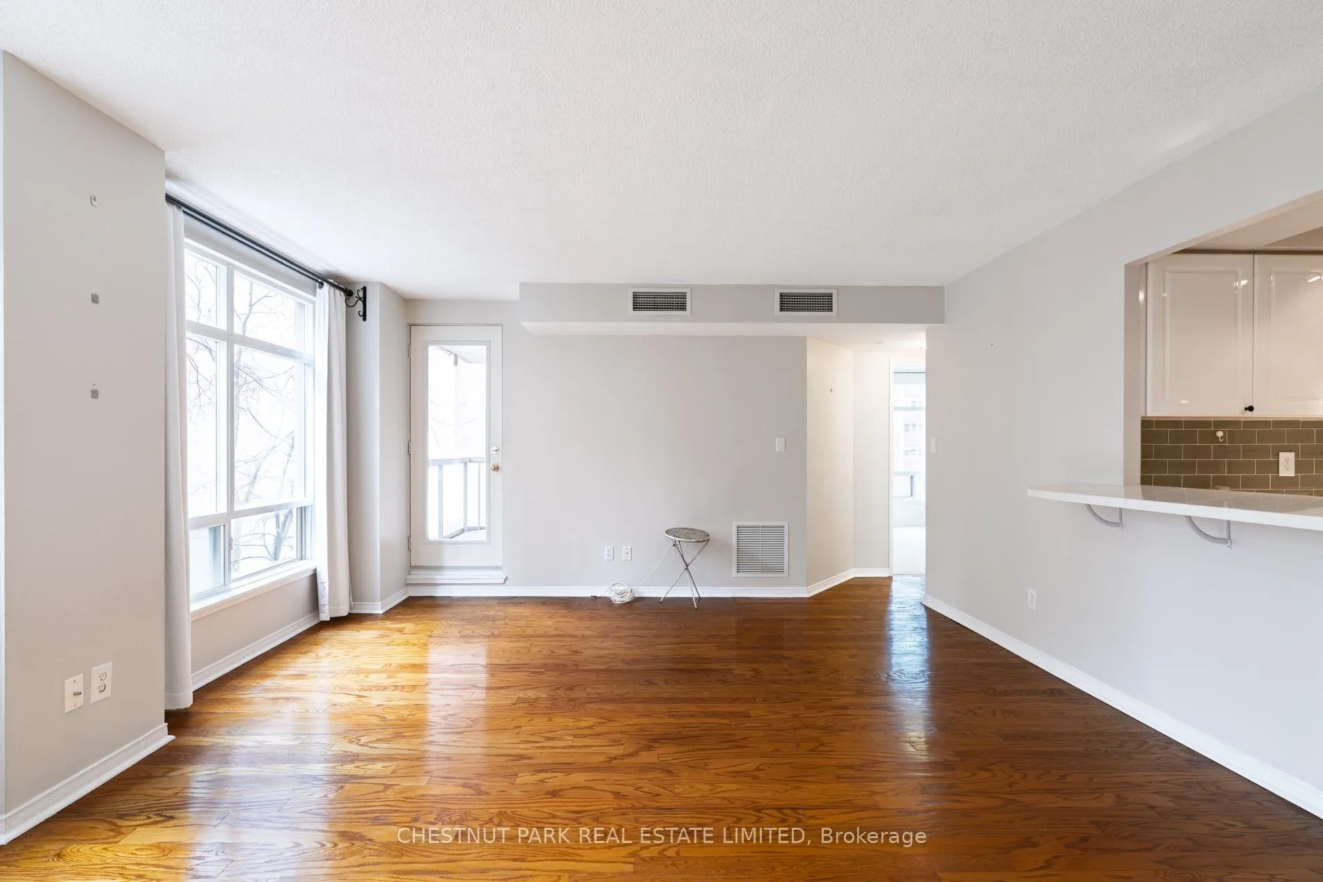 Photo 8 of Unit 502, 99 Hayden Street, Toronto, Church-Yonge Corridor — HOMEH